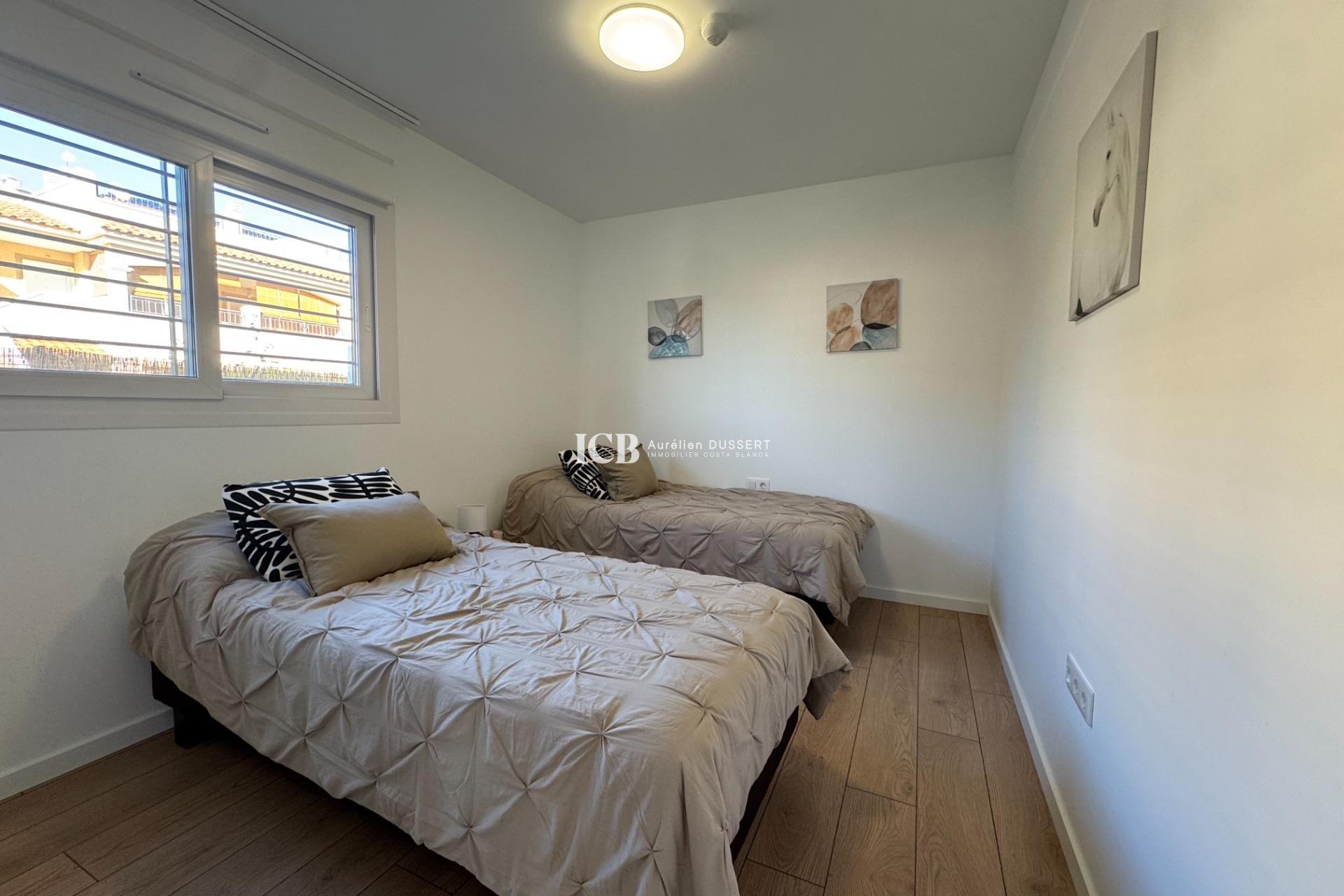 Reventa - Apartamento / piso -
Pilar de la Horadada