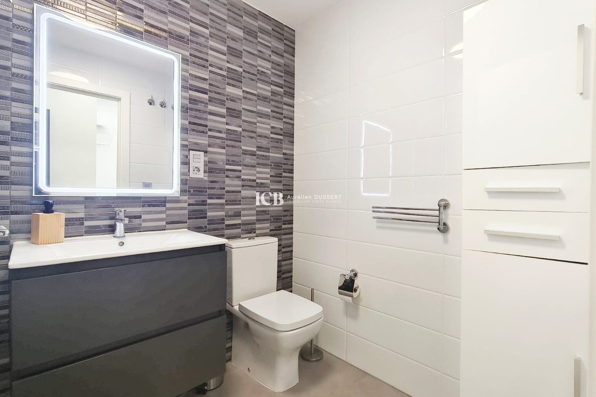 Reventa - Apartamento / piso -
Pilar de la Horadada