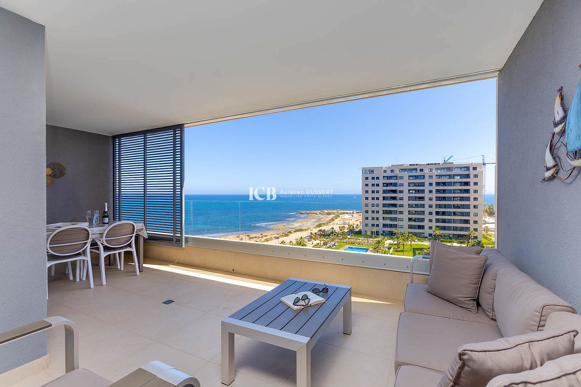 Reventa - Apartamento / piso -
Punta Prima - Torrevieja