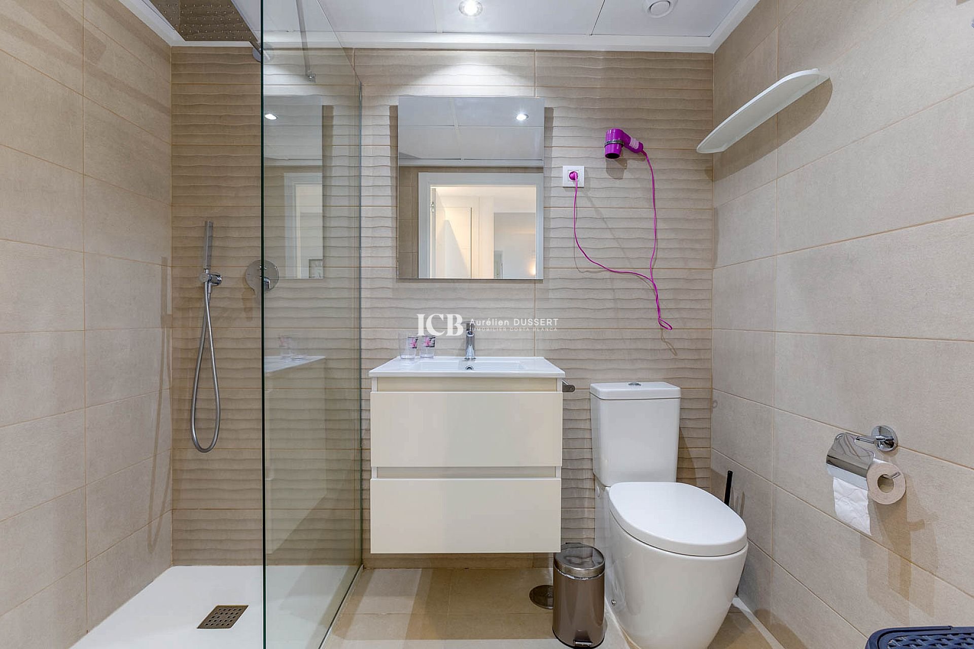 Reventa - Apartamento / piso -
Punta Prima - Torrevieja