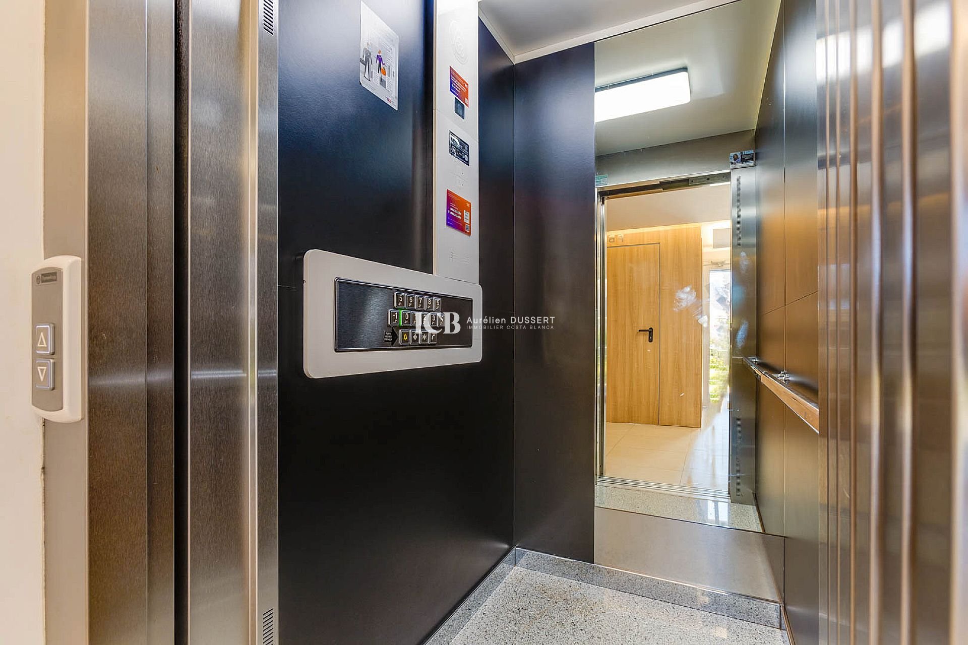 Reventa - Apartamento / piso -
Punta Prima - Torrevieja