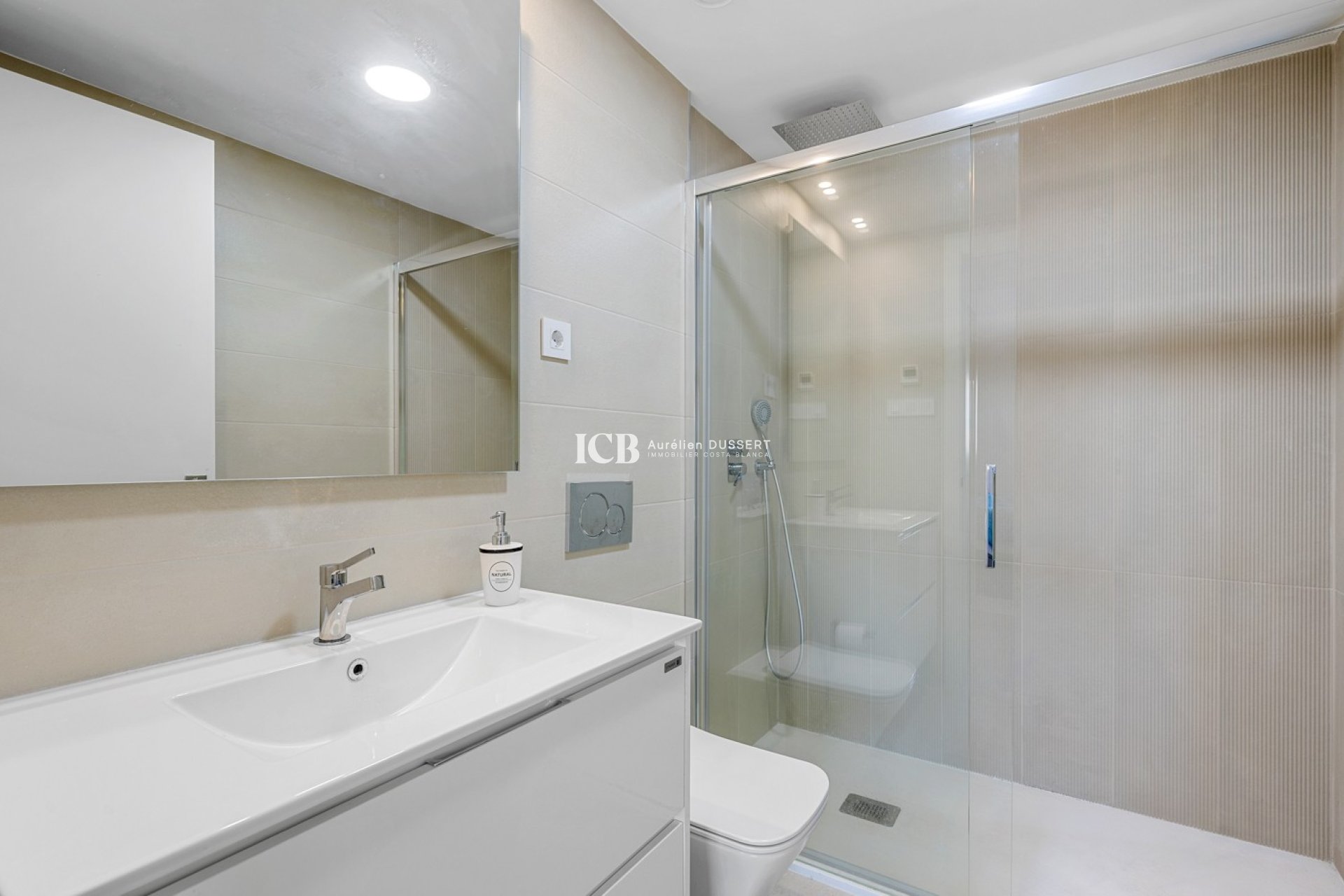 Reventa - Apartamento / piso -
Punta Prima - Torrevieja