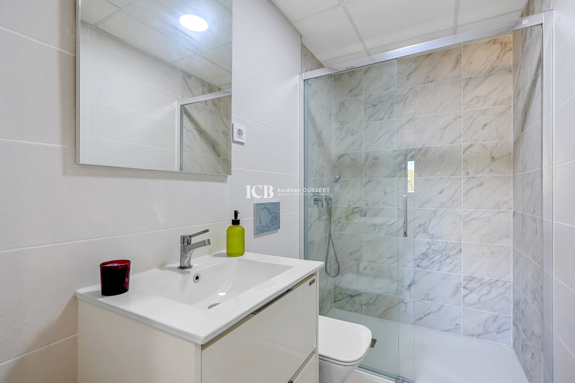 Reventa - Apartamento / piso -
Punta Prima - Torrevieja