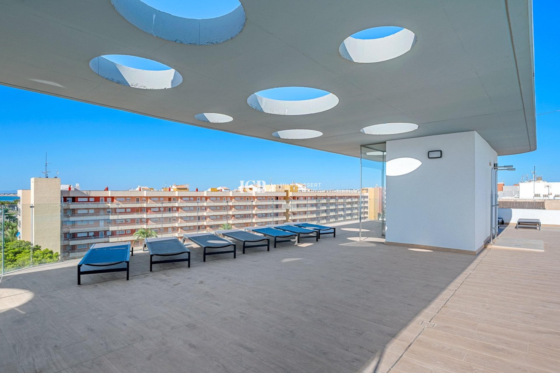 Reventa - Apartamento / piso -
Punta Prima - Torrevieja