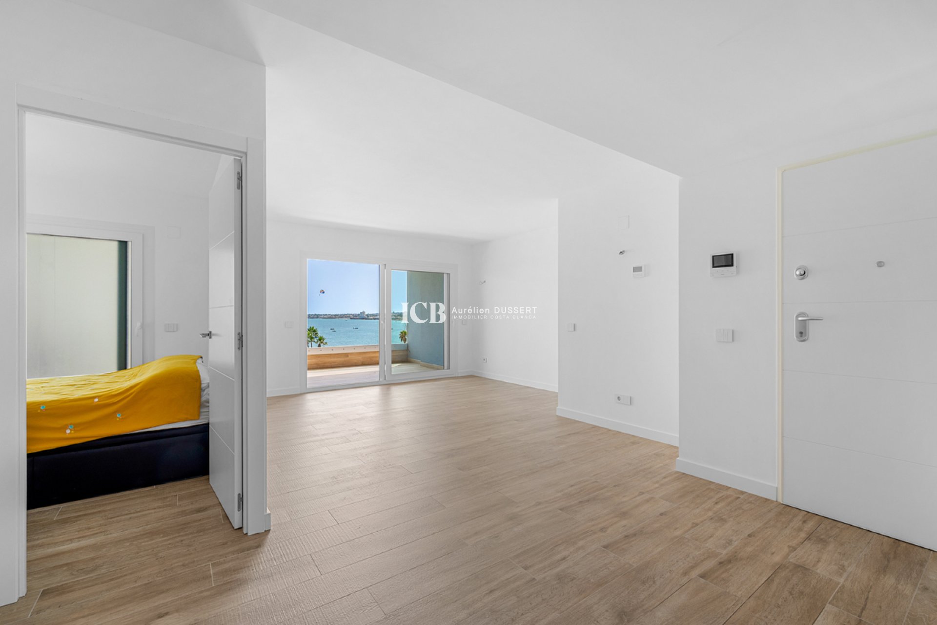 Reventa - Apartamento / piso -
Punta Prima - Torrevieja
