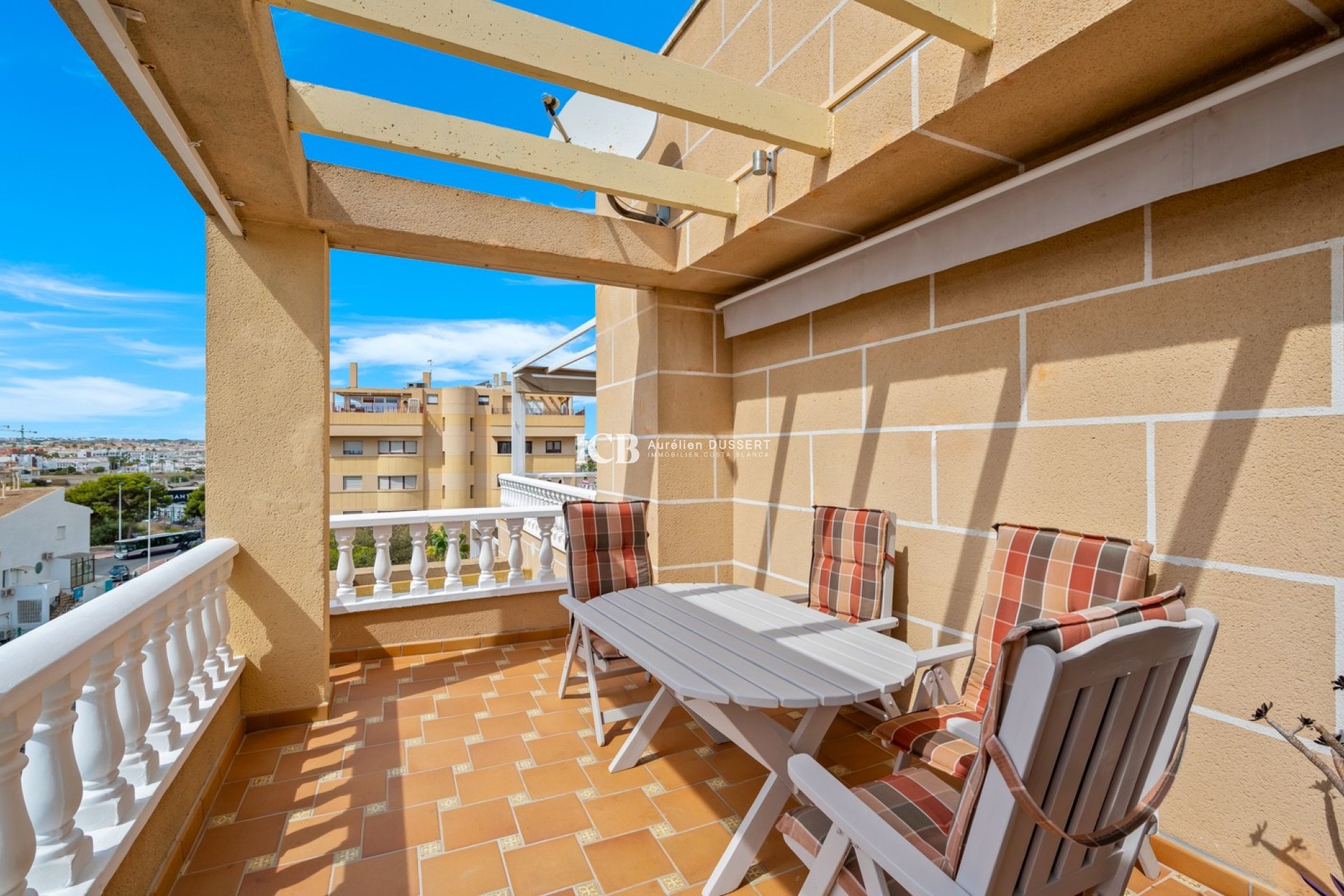 Reventa - Apartamento / piso -
Punta Prima - Torrevieja
