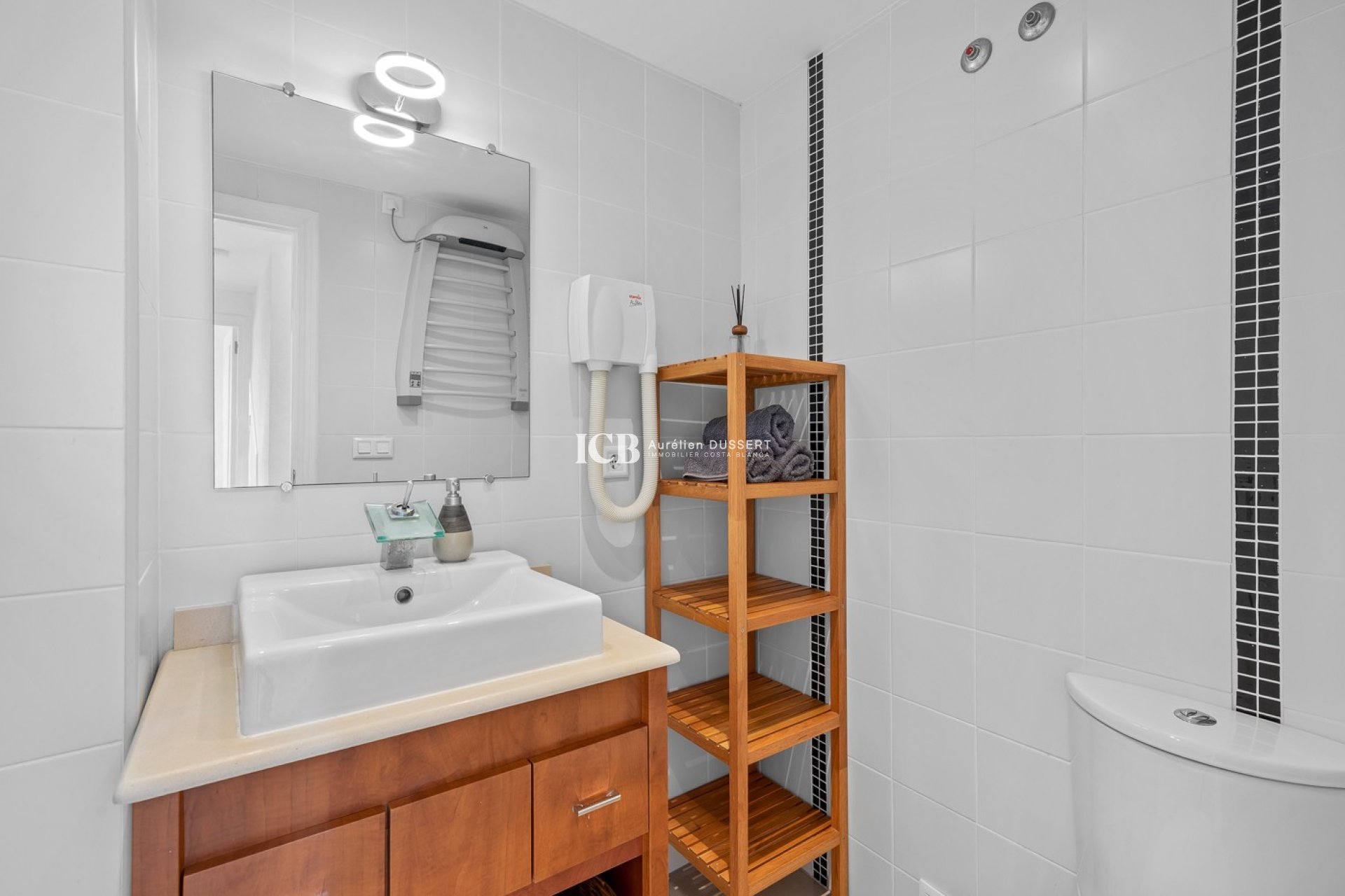 Reventa - Apartamento / piso -
Punta Prima - Torrevieja