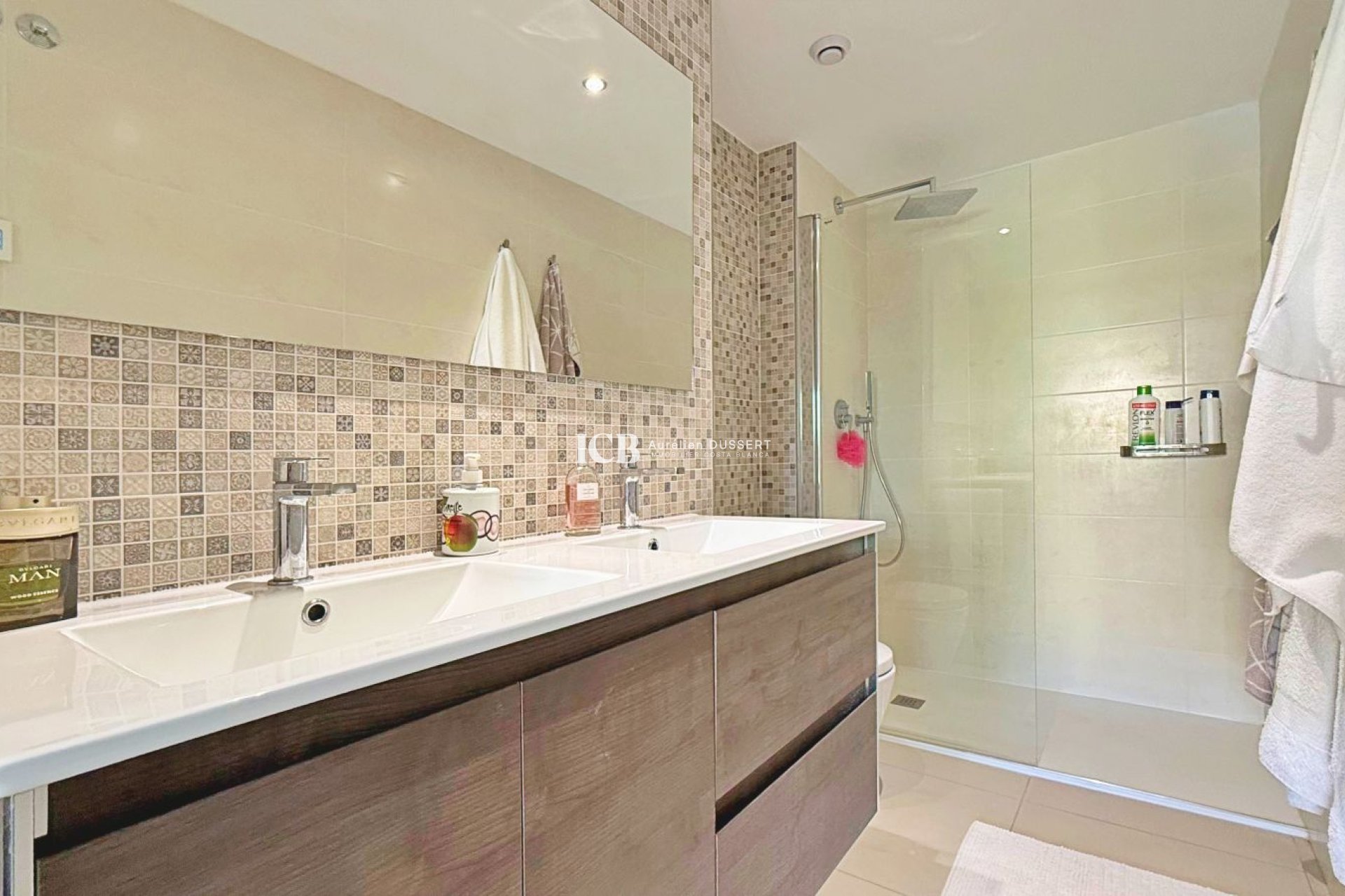 Reventa - Apartamento / piso -
Punta Prima - Torrevieja