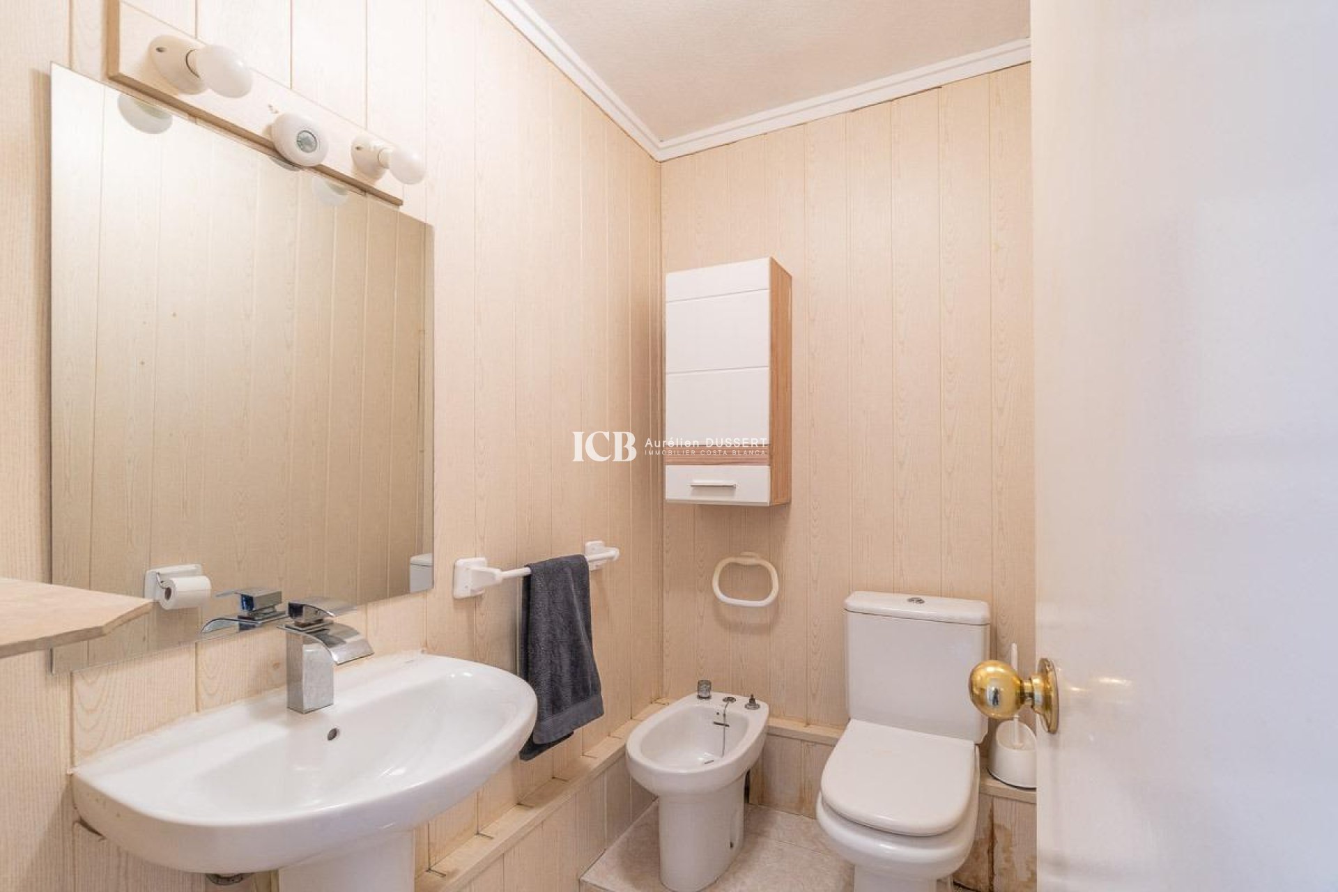 Reventa - Apartamento / piso -
Punta Prima - Torrevieja