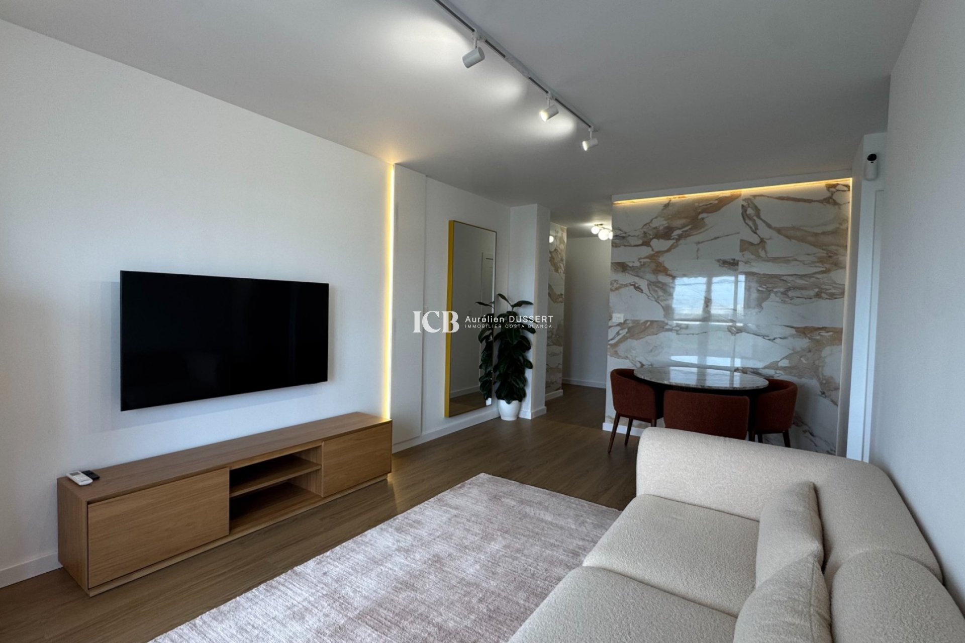 Reventa - Apartamento / piso -
Punta Prima - Torrevieja