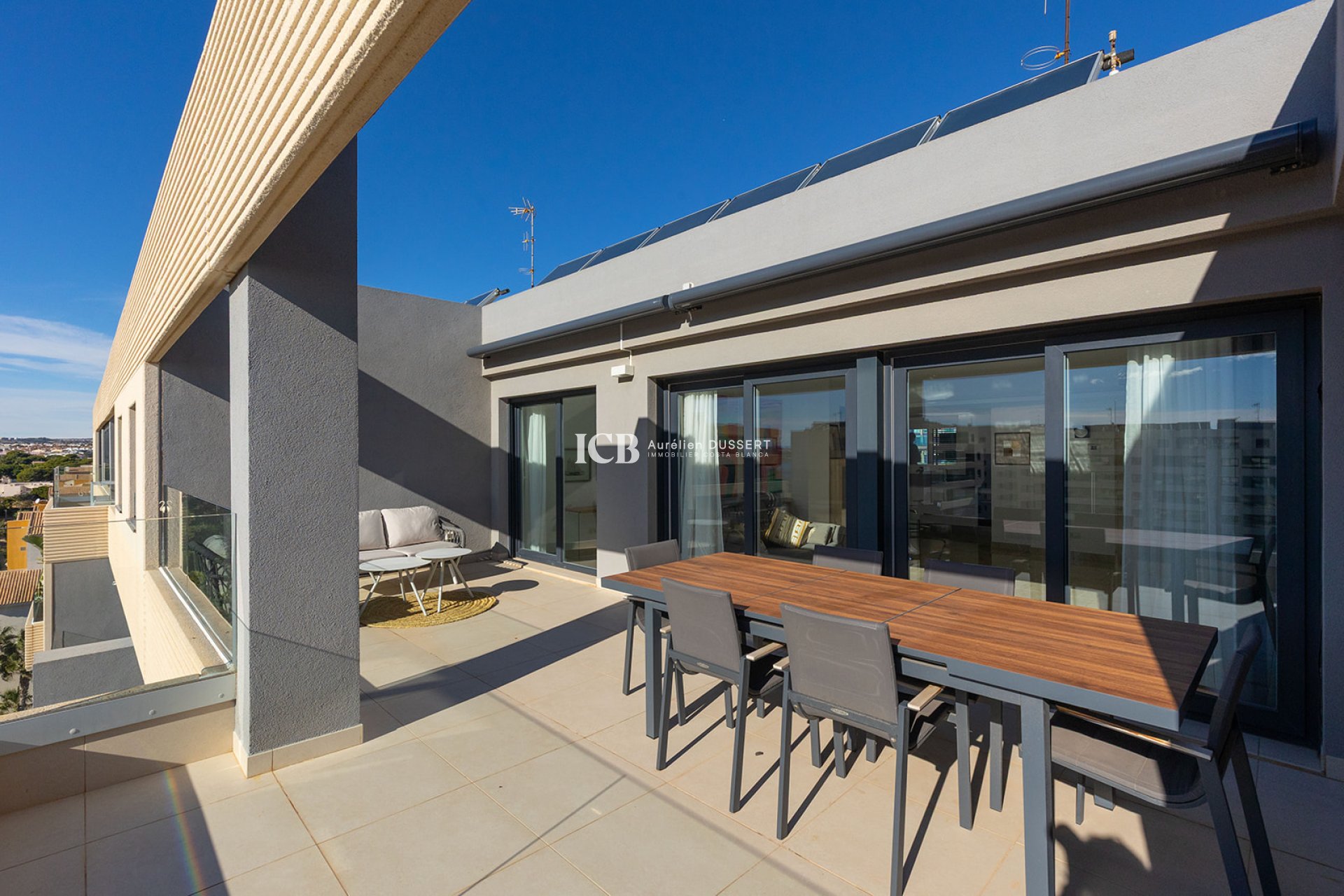 Reventa - Apartamento / piso -
Punta Prima - Torrevieja