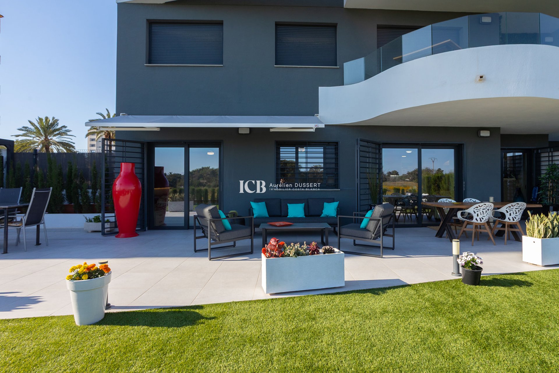 Reventa - Apartamento / piso -
Punta Prima - Torrevieja