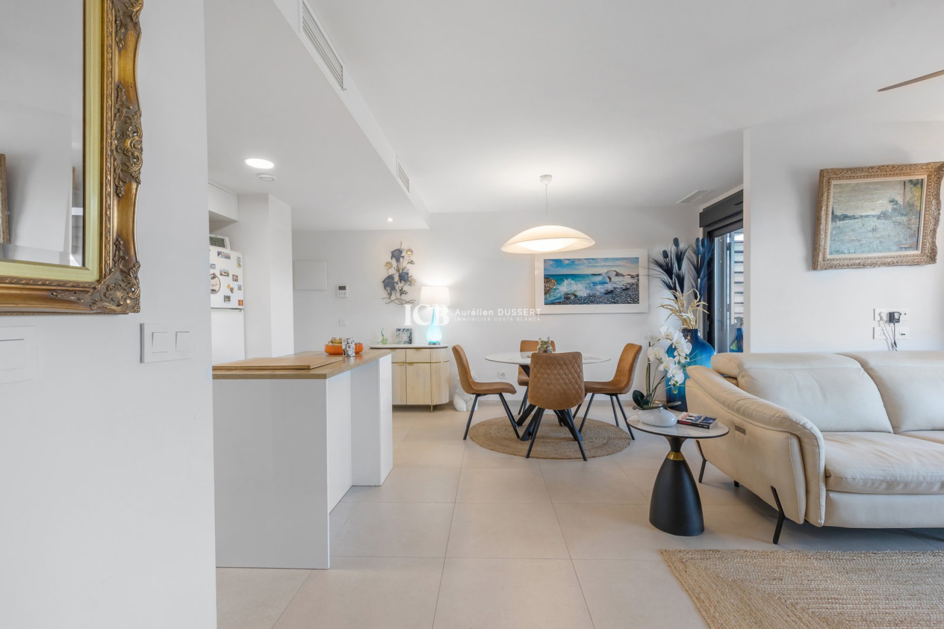 Reventa - Apartamento / piso -
Punta Prima - Torrevieja