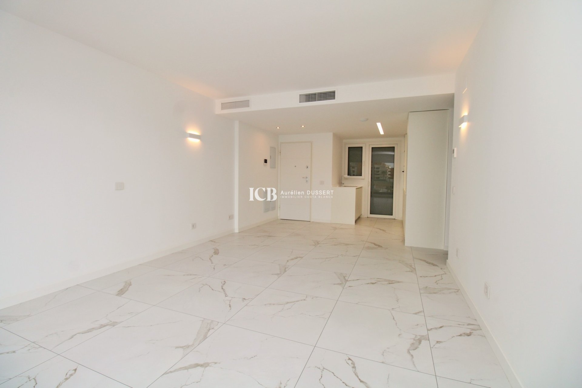 Reventa - Apartamento / piso -
Punta Prima - Torrevieja