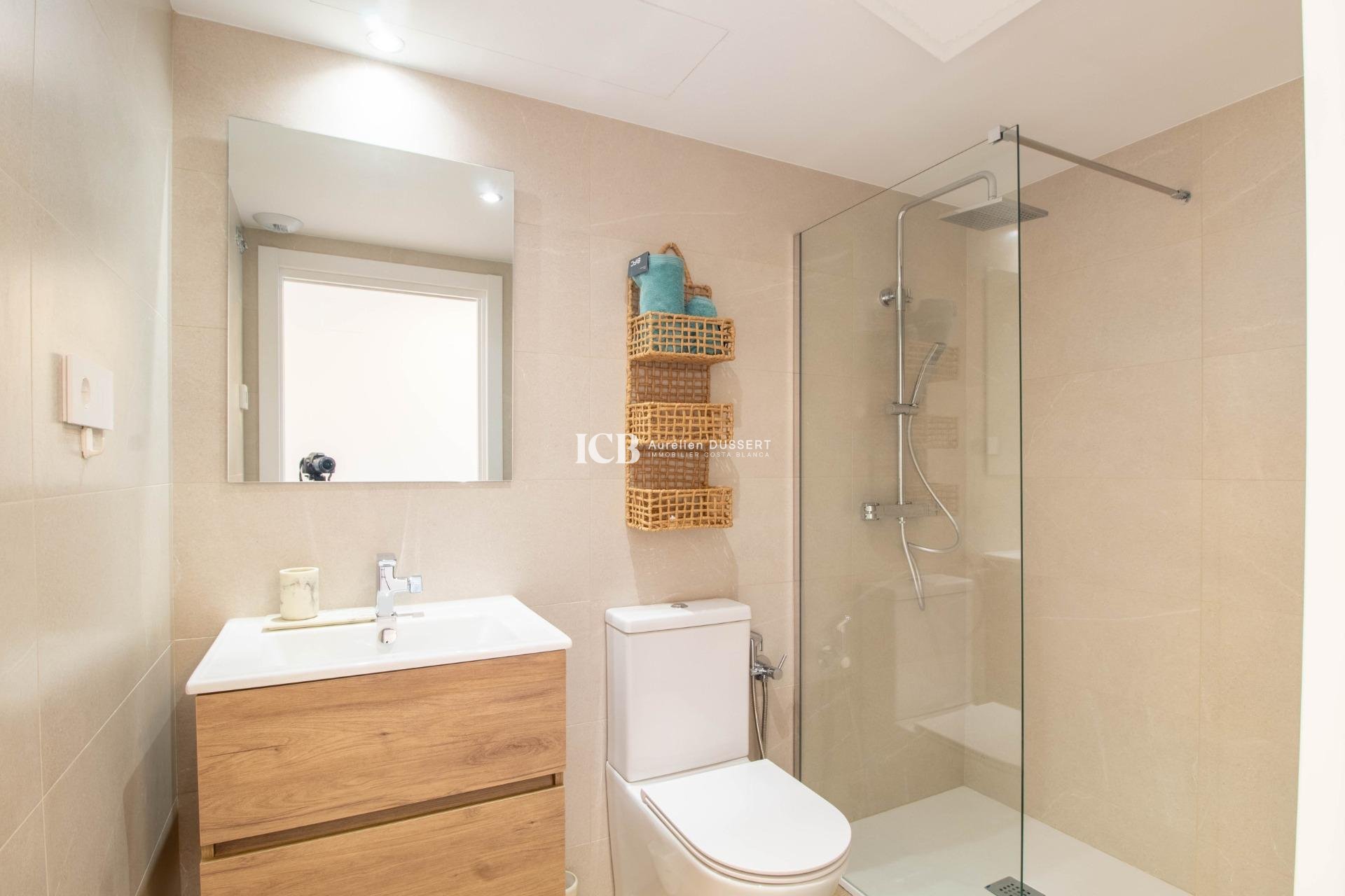 Reventa - Apartamento / piso -
Punta Prima - Torrevieja