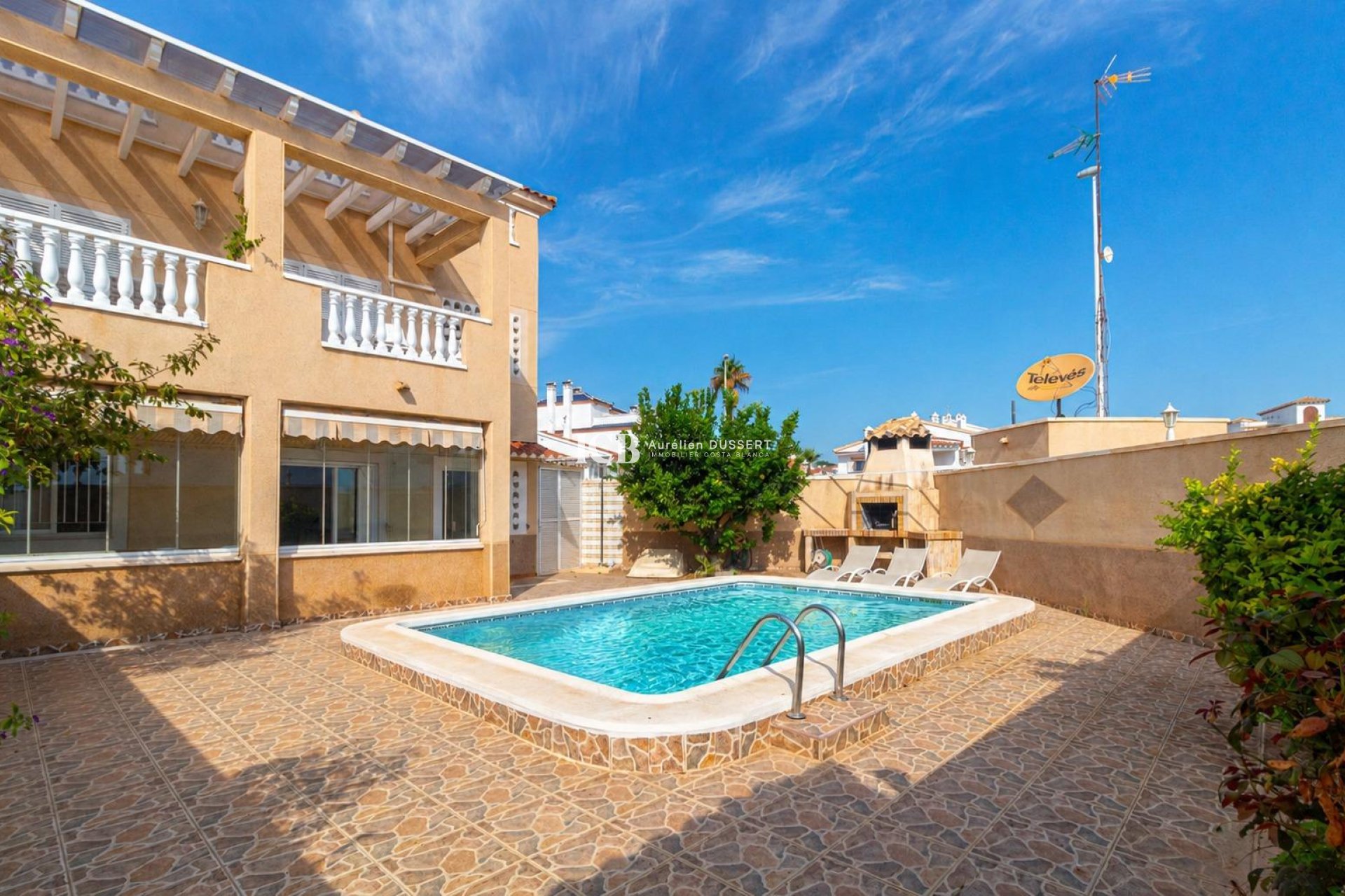Reventa - Apartamento / piso -
Punta Prima - Torrevieja