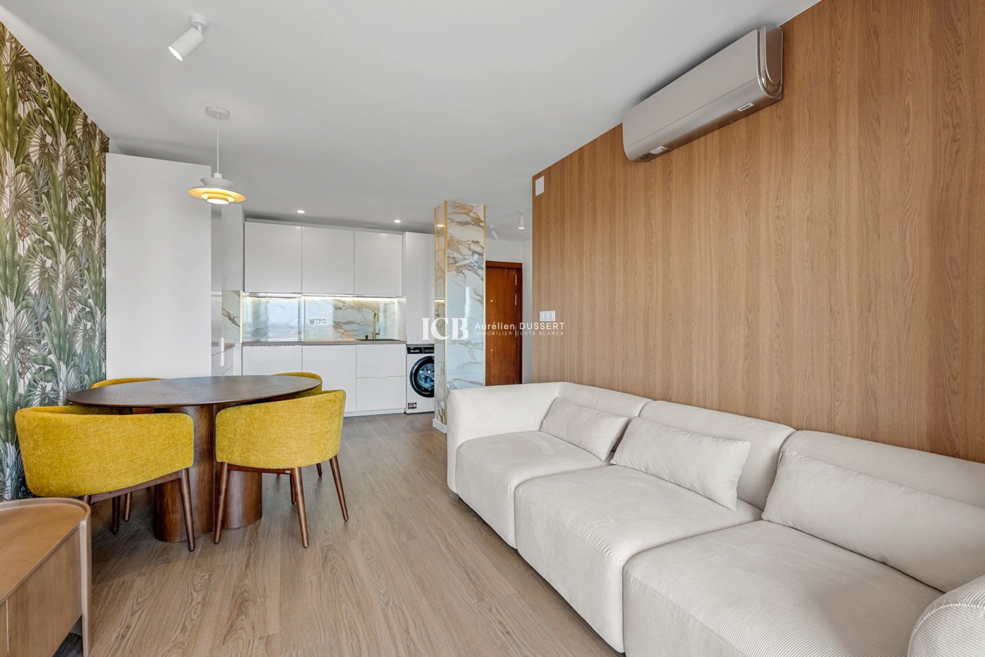 Reventa - Apartamento / piso -
Punta Prima - Torrevieja