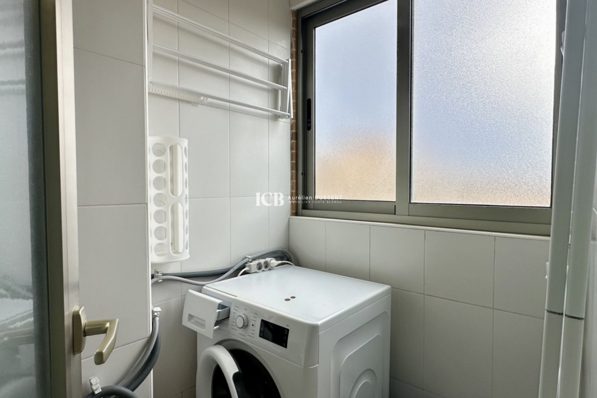 Reventa - Apartamento / piso -
San Miguel de Salinas - Centro