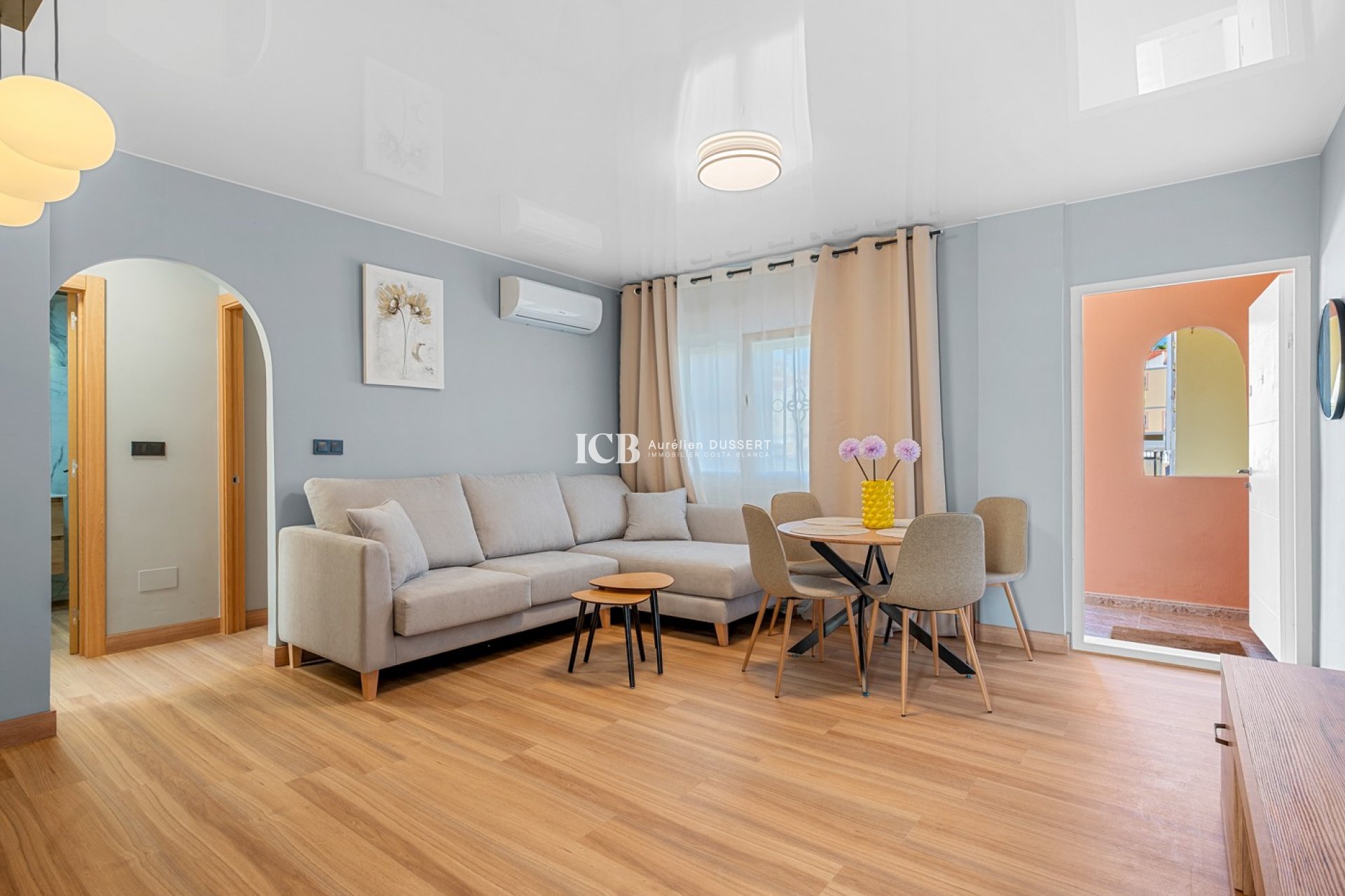 Reventa - Apartamento / piso -
San Miguel de Salinas - El Galan