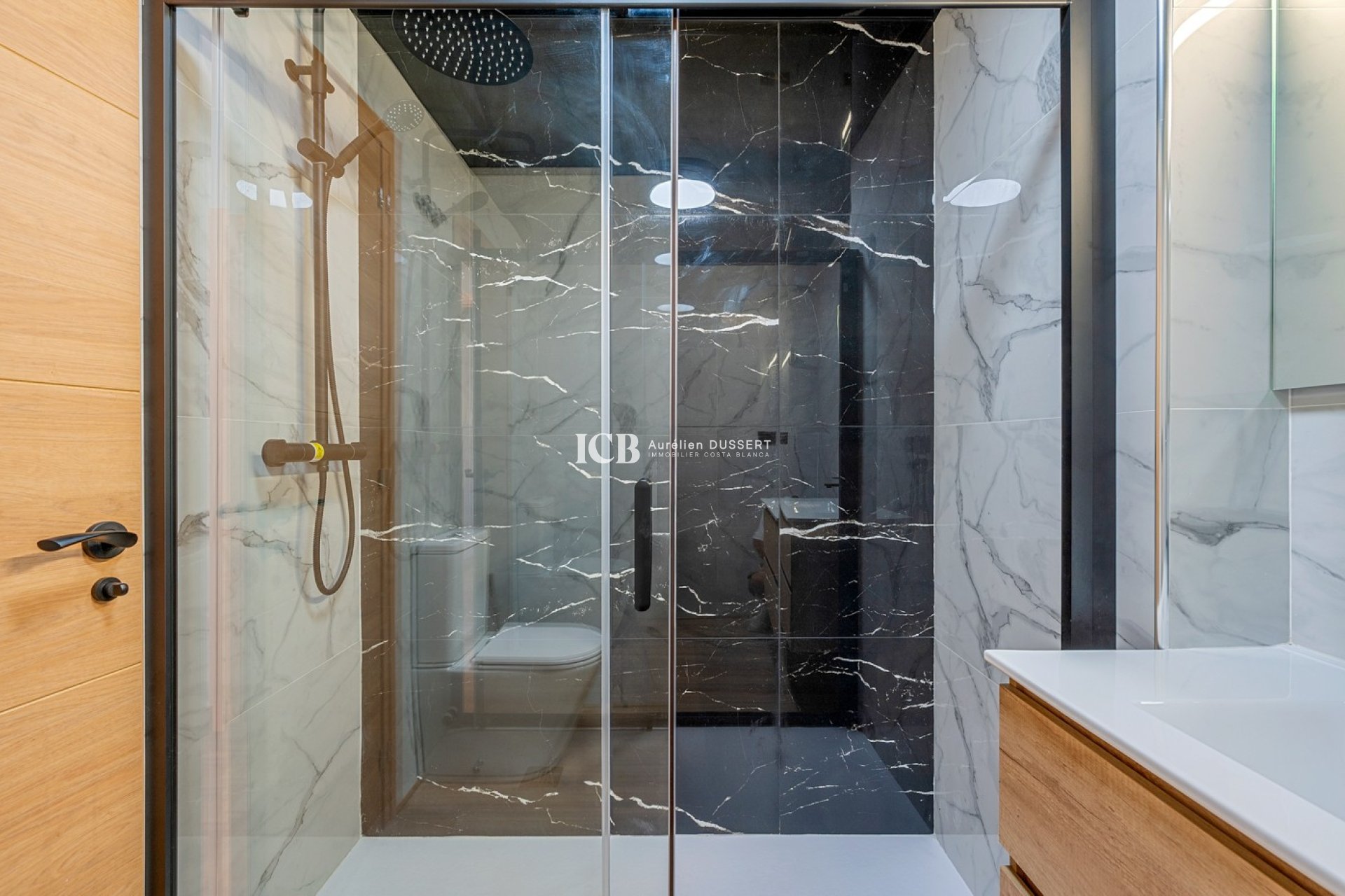 Reventa - Apartamento / piso -
San Miguel de Salinas - El Galan