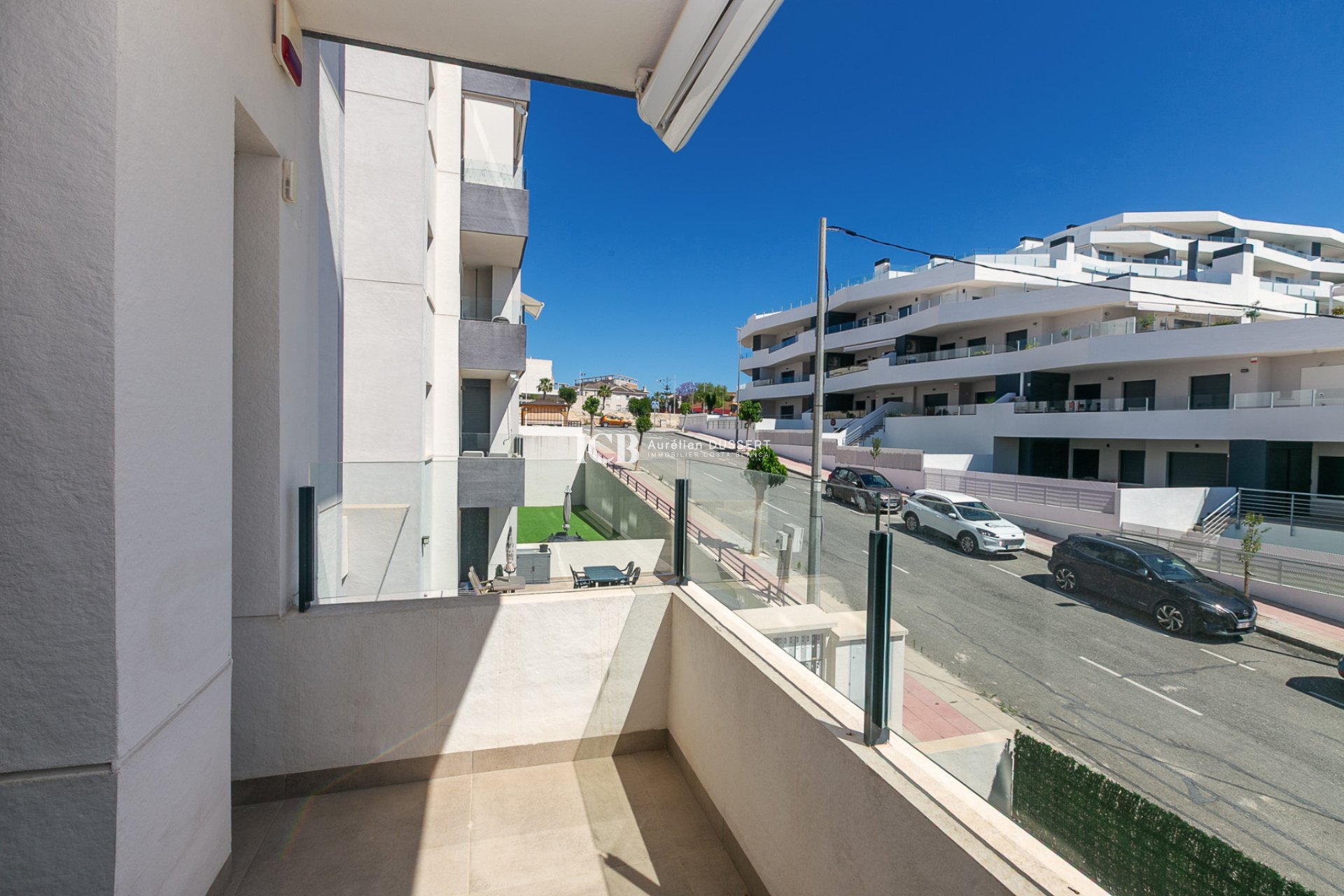 Reventa - Apartamento / piso -
San Miguel de Salinas - Pueblo