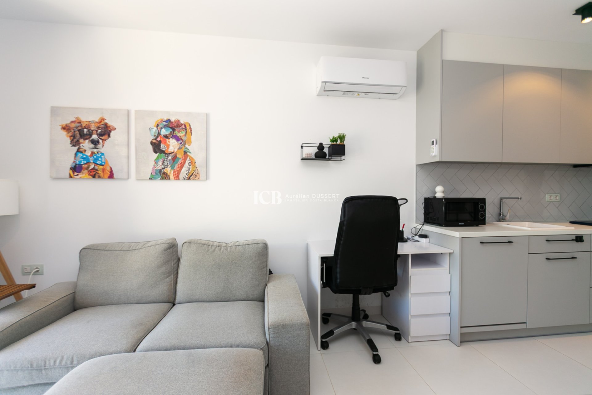 Reventa - Apartamento / piso -
San Miguel de Salinas - Pueblo