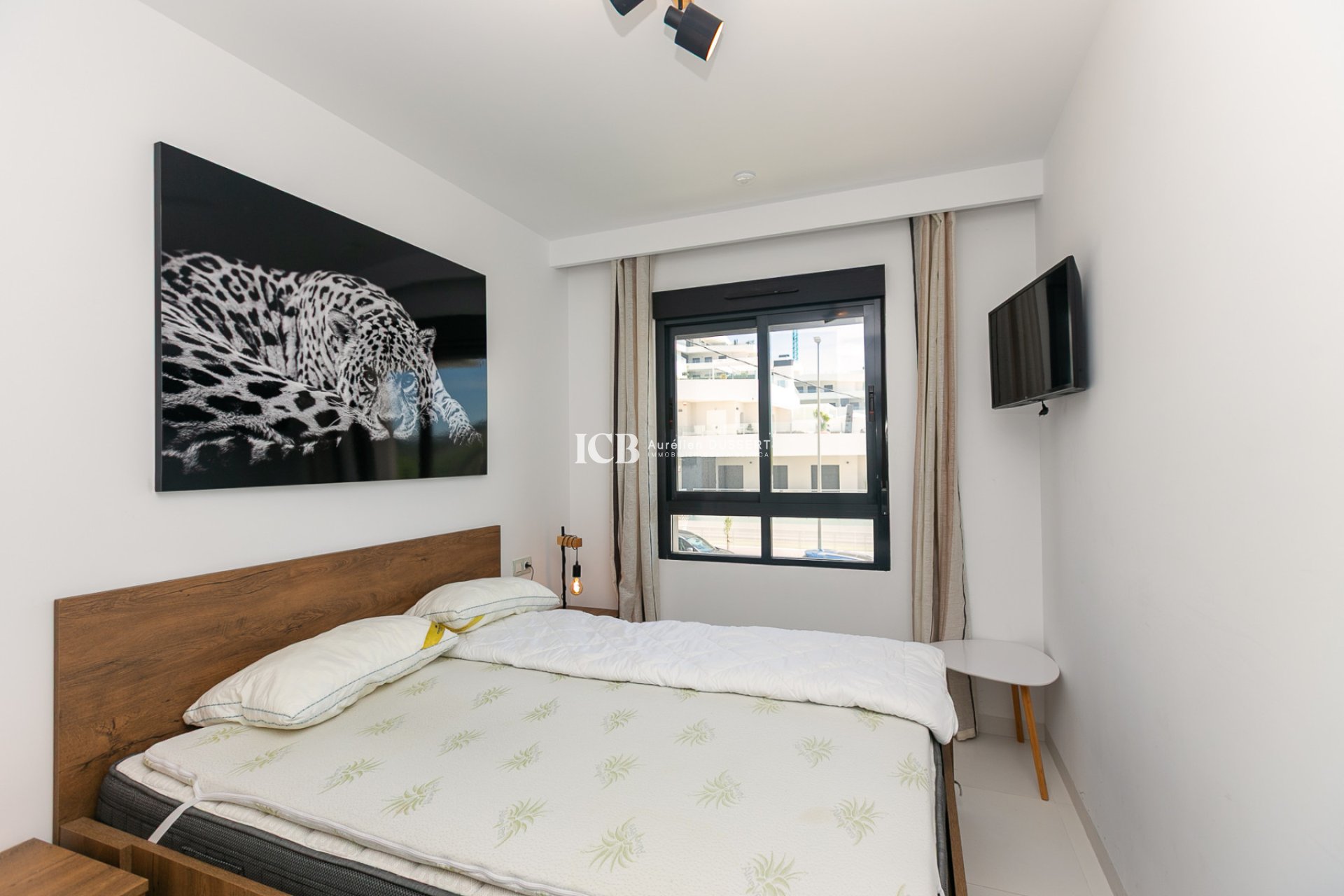 Reventa - Apartamento / piso -
San Miguel de Salinas - Pueblo