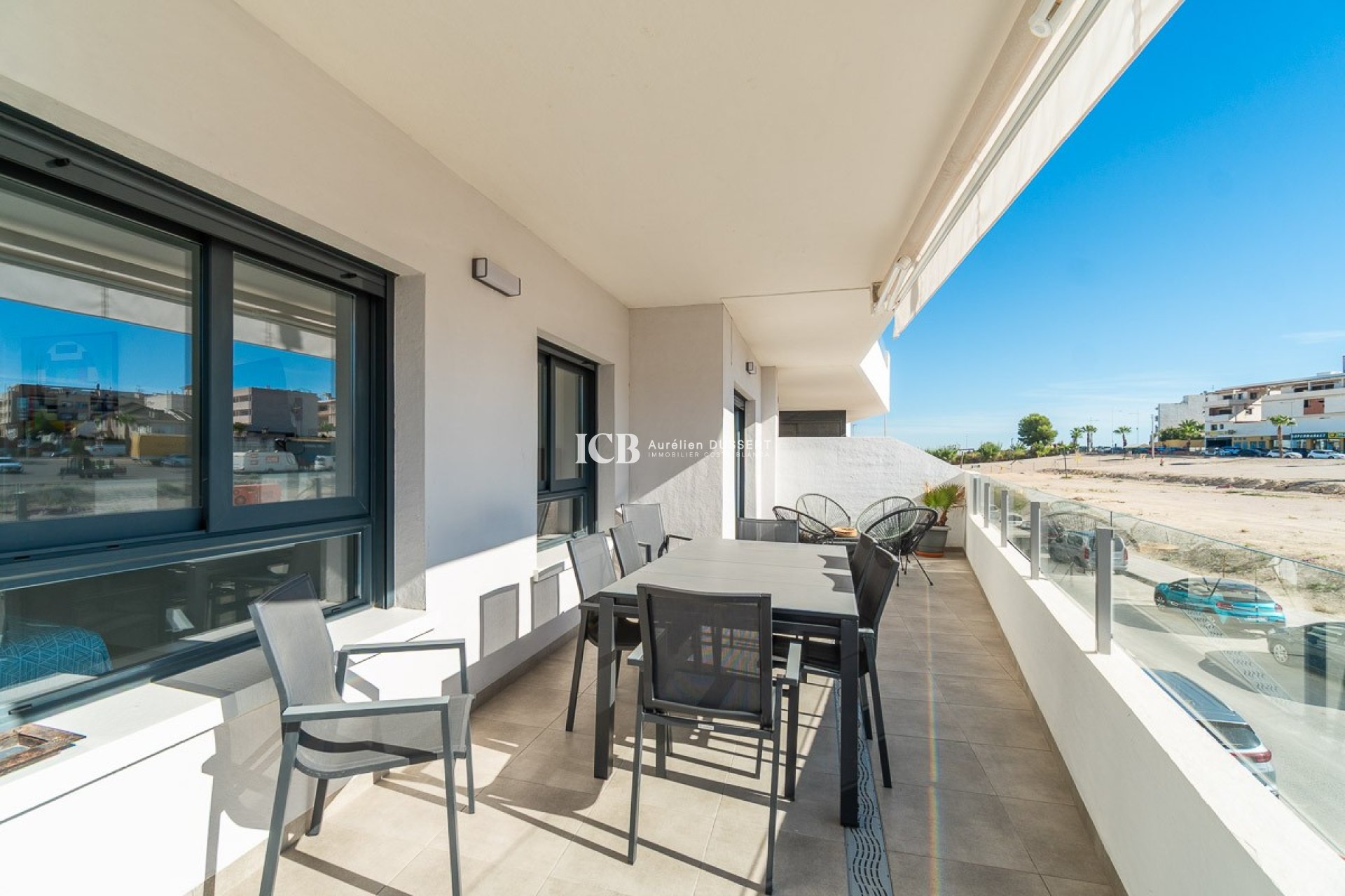 Reventa - Apartamento / piso -
San Miguel de Salinas - Pueblo