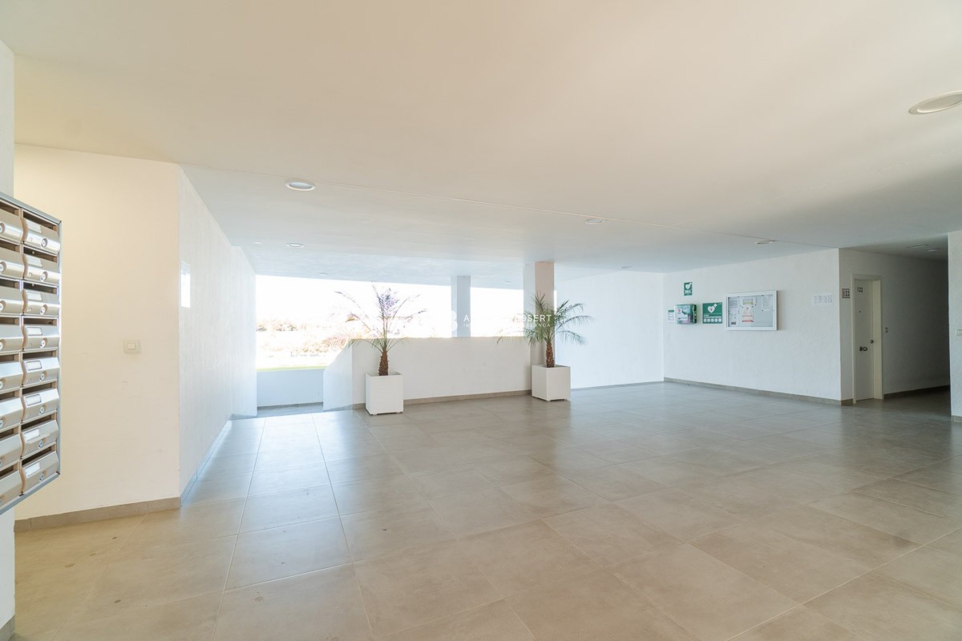 Reventa - Apartamento / piso -
San Miguel de Salinas - Pueblo