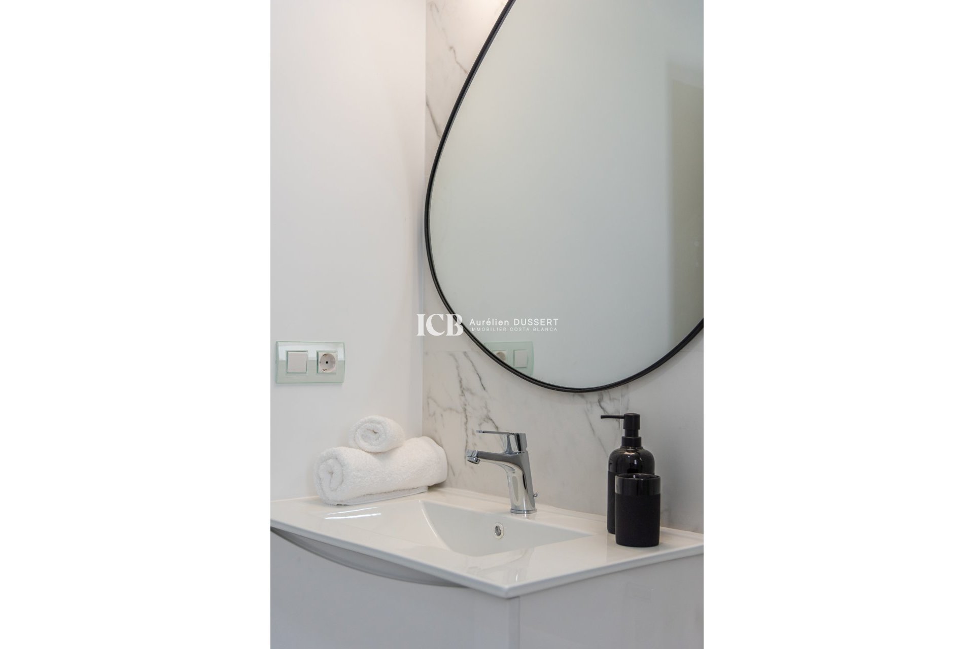 Reventa - Apartamento / piso -
San Miguel de Salinas