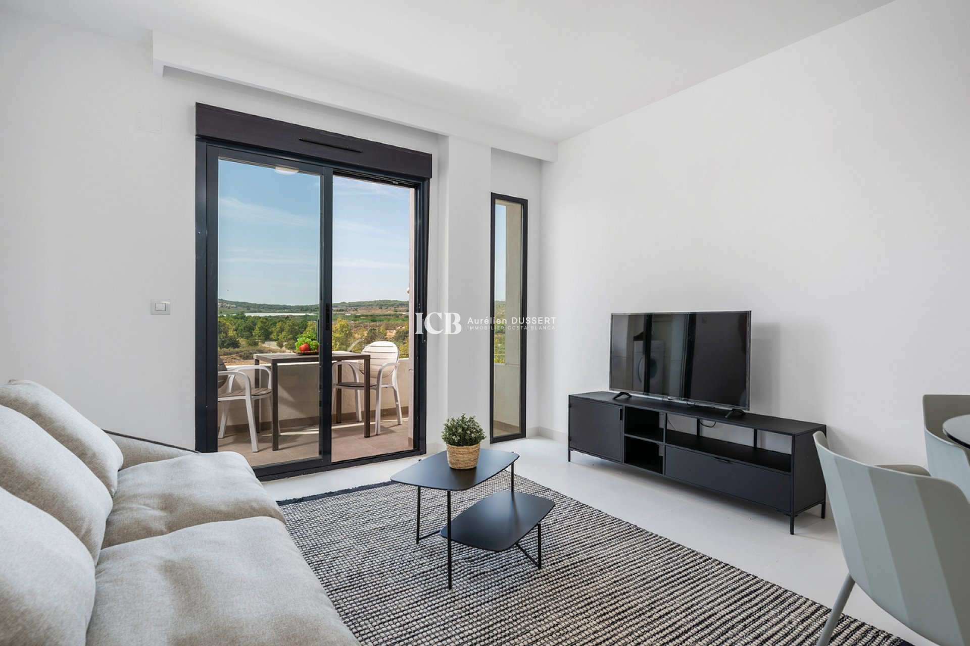 Reventa - Apartamento / piso -
San Miguel de Salinas