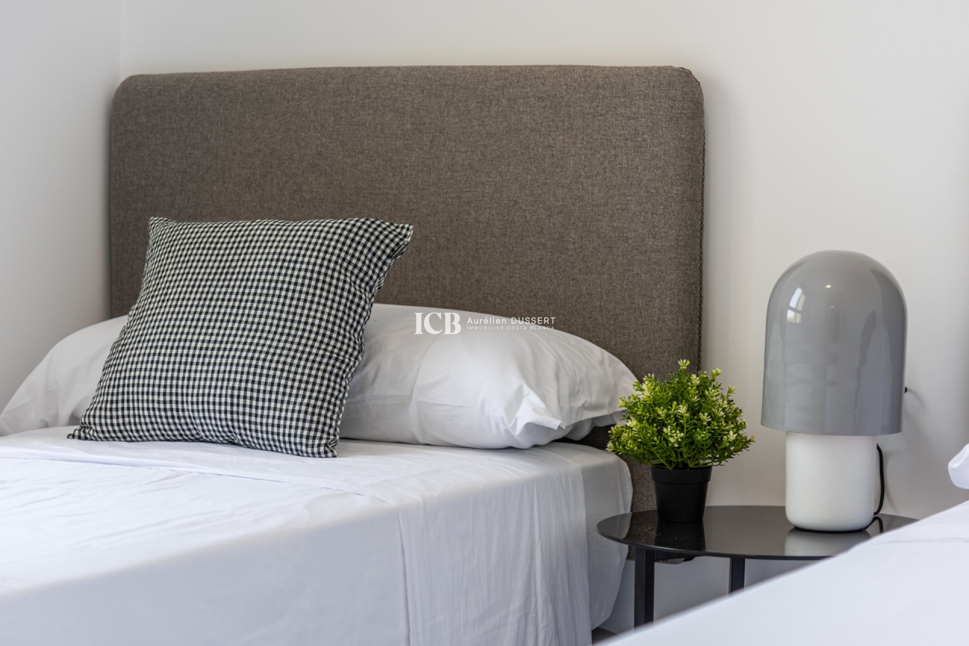 Reventa - Apartamento / piso -
San Miguel de Salinas