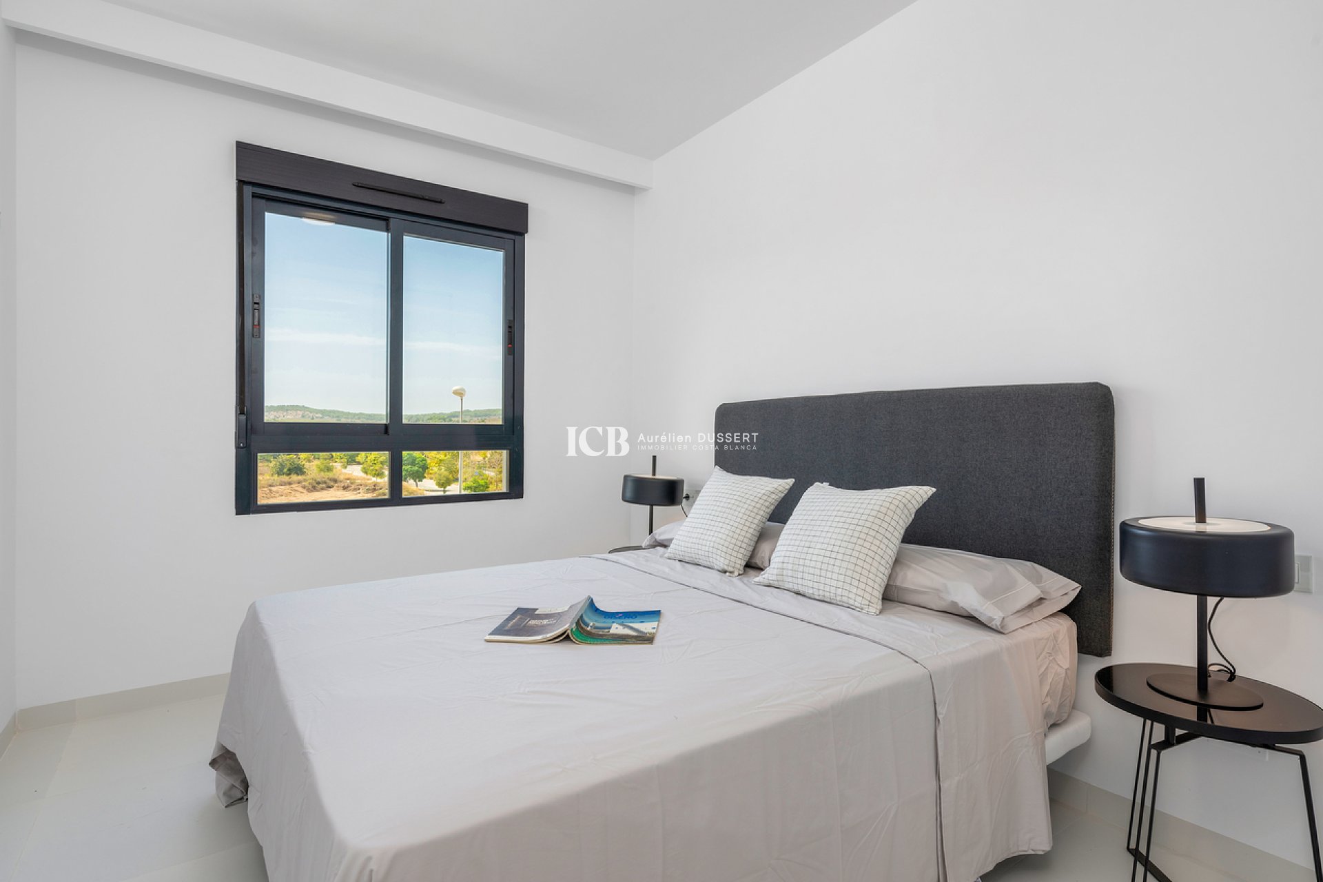 Reventa - Apartamento / piso -
San Miguel de Salinas