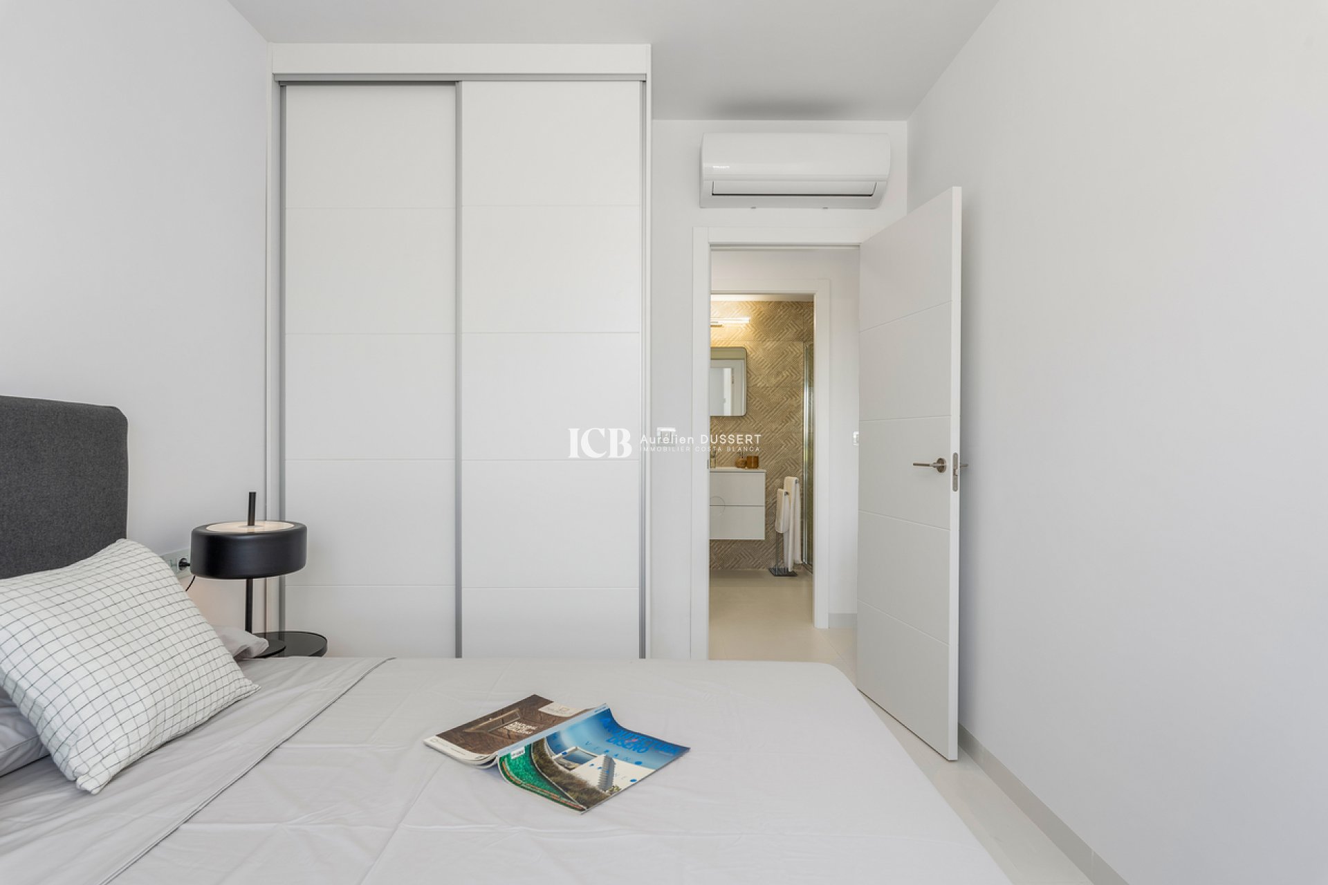 Reventa - Apartamento / piso -
San Miguel de Salinas