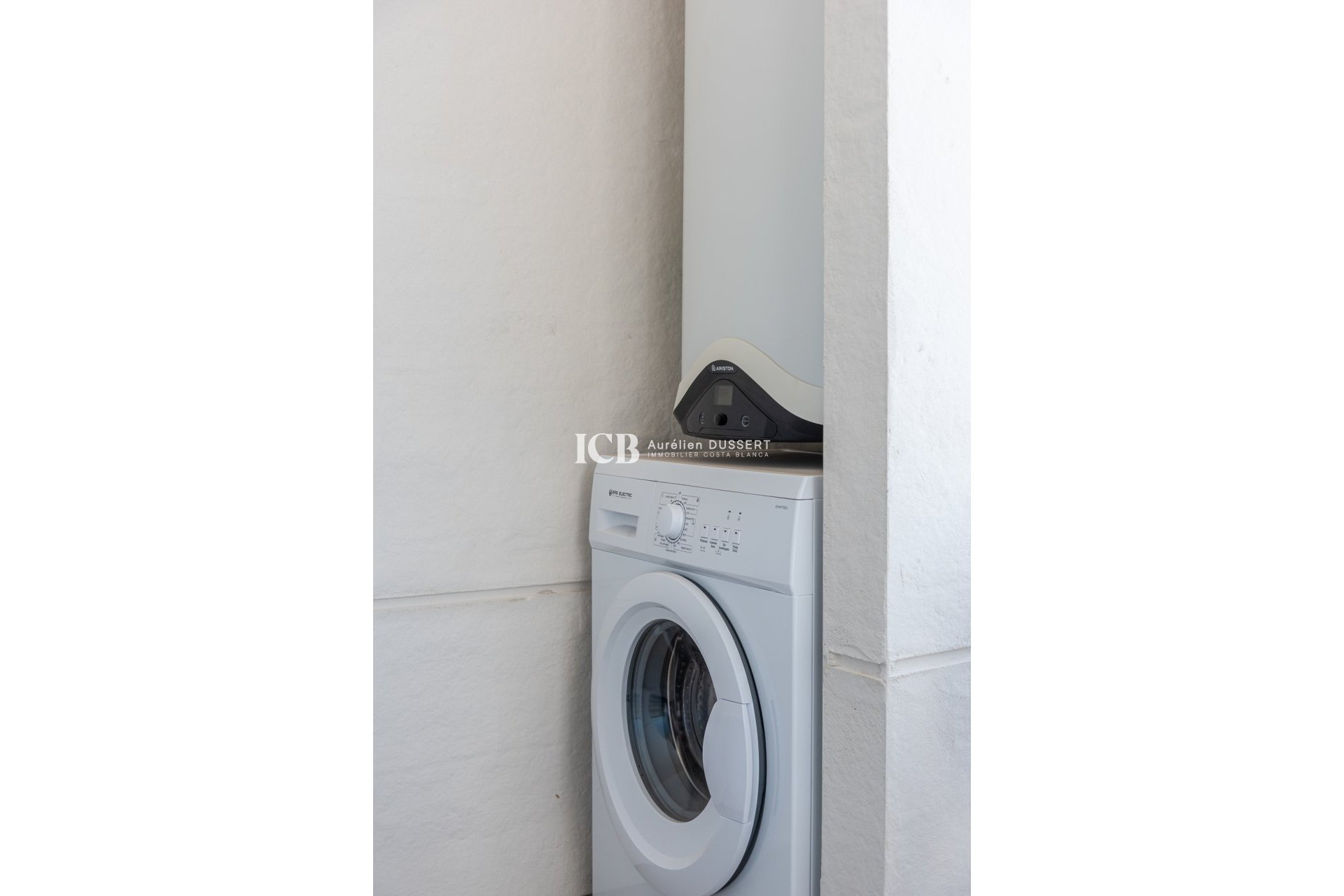 Reventa - Apartamento / piso -
San Miguel de Salinas