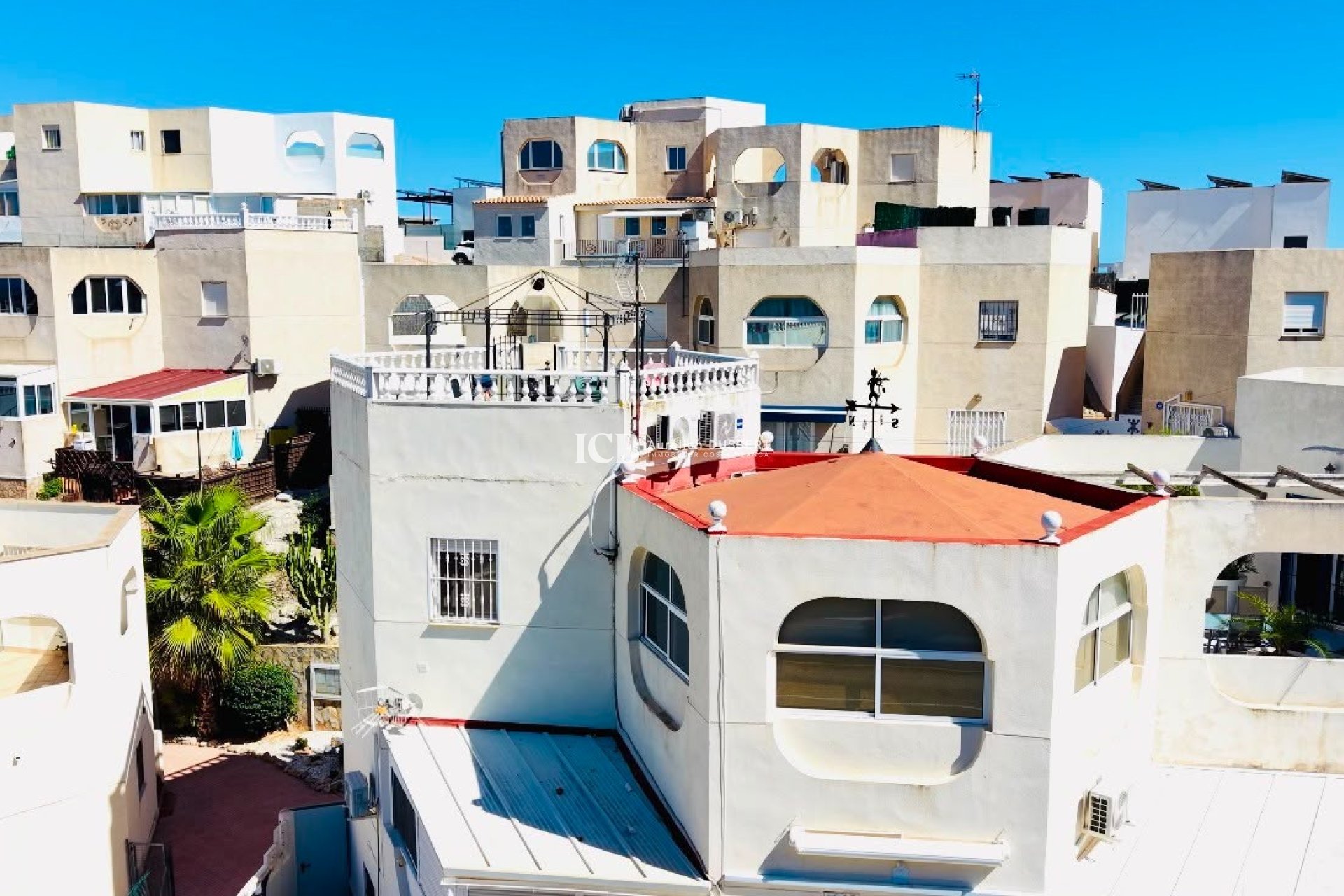 Reventa - Apartamento / piso -
San Miguel de Salinas