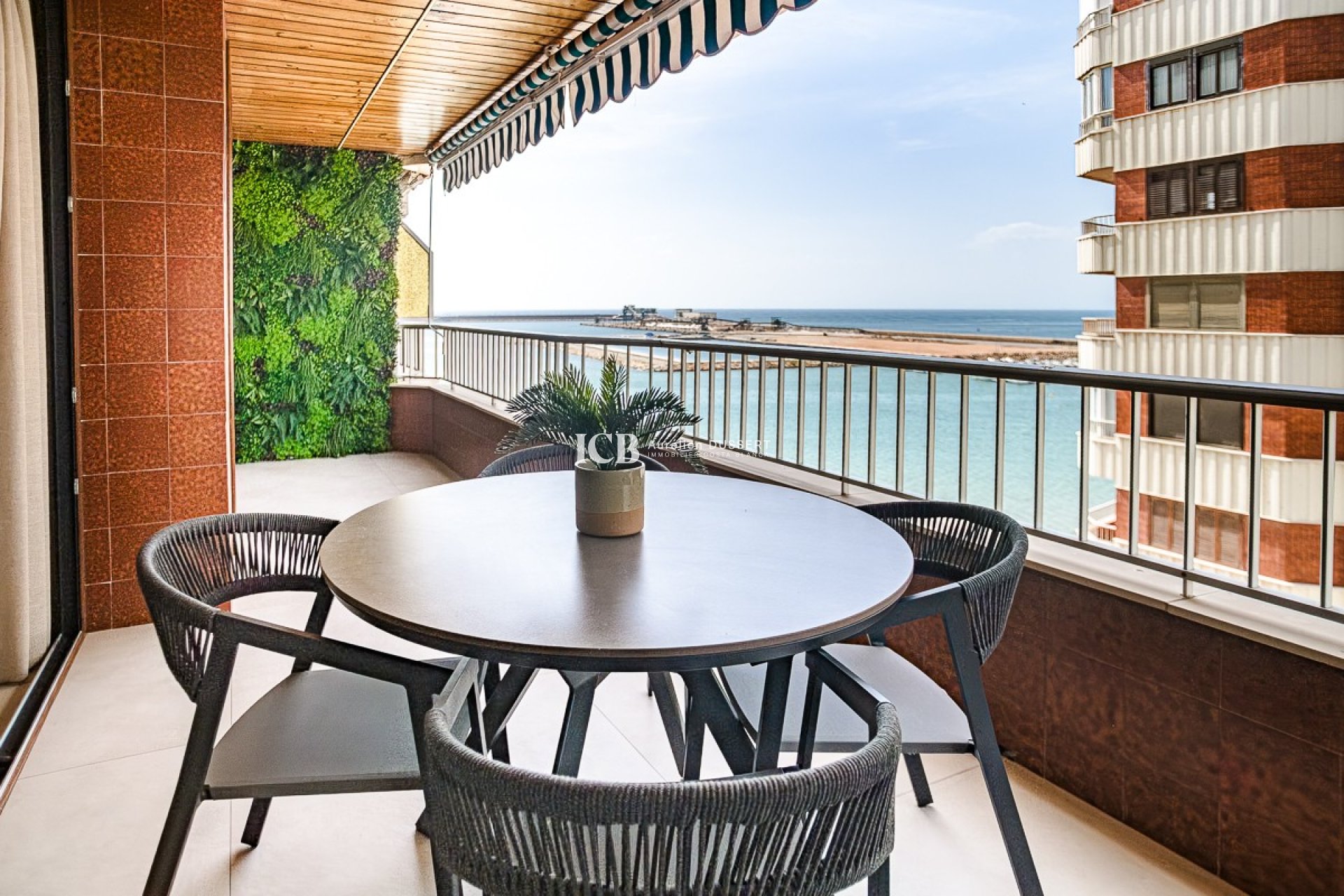 Reventa - Apartamento / piso -
Torrevieja - Acequion