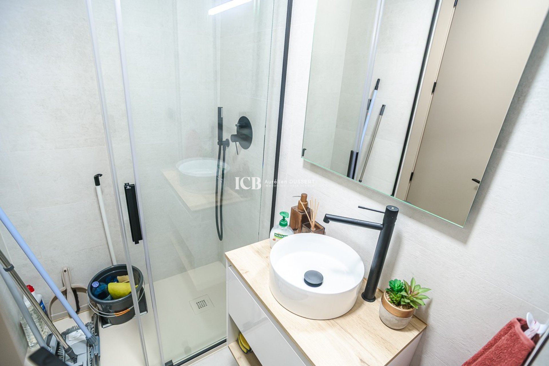 Reventa - Apartamento / piso -
Torrevieja - Acequion