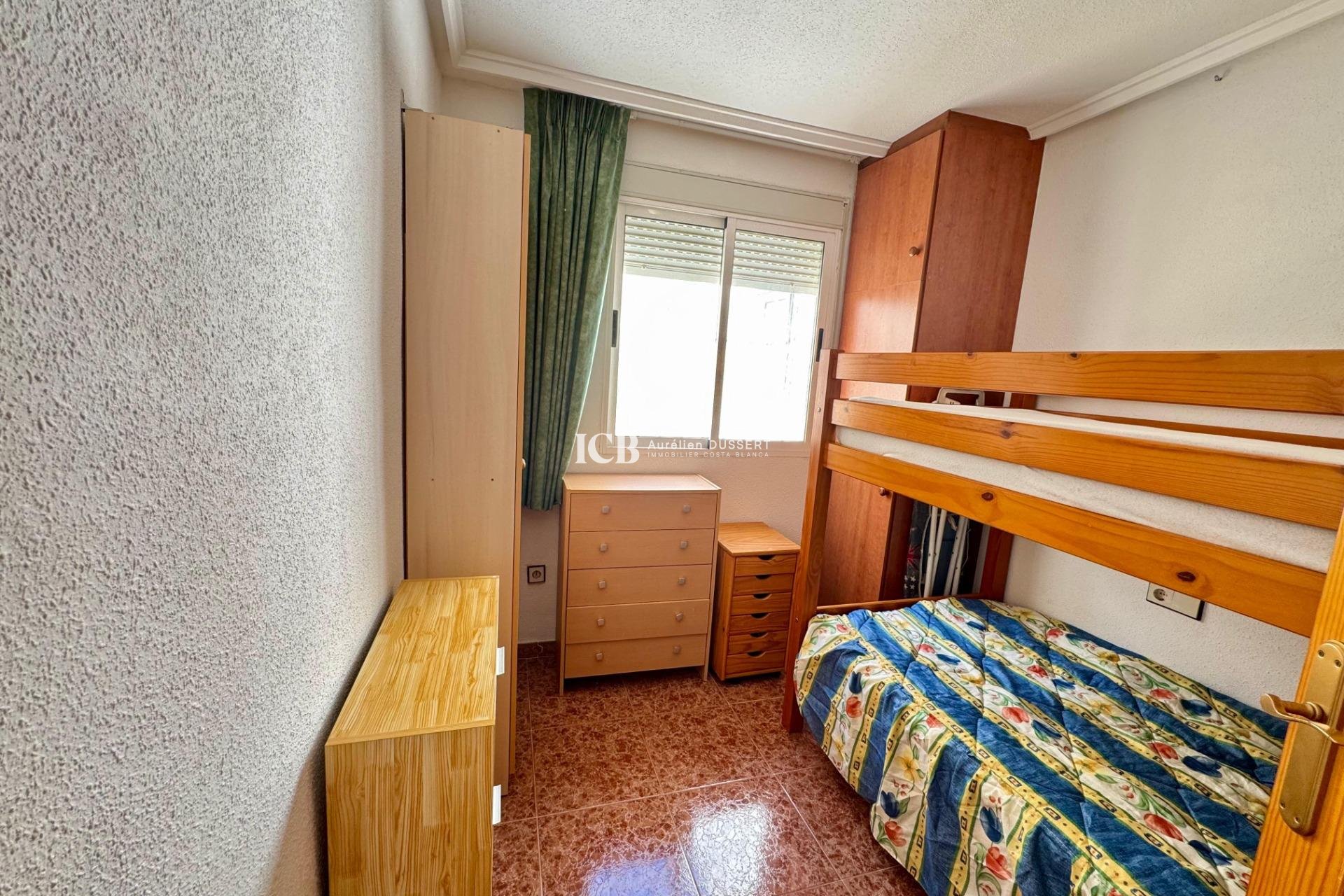 Reventa - Apartamento / piso -
Torrevieja - Centro