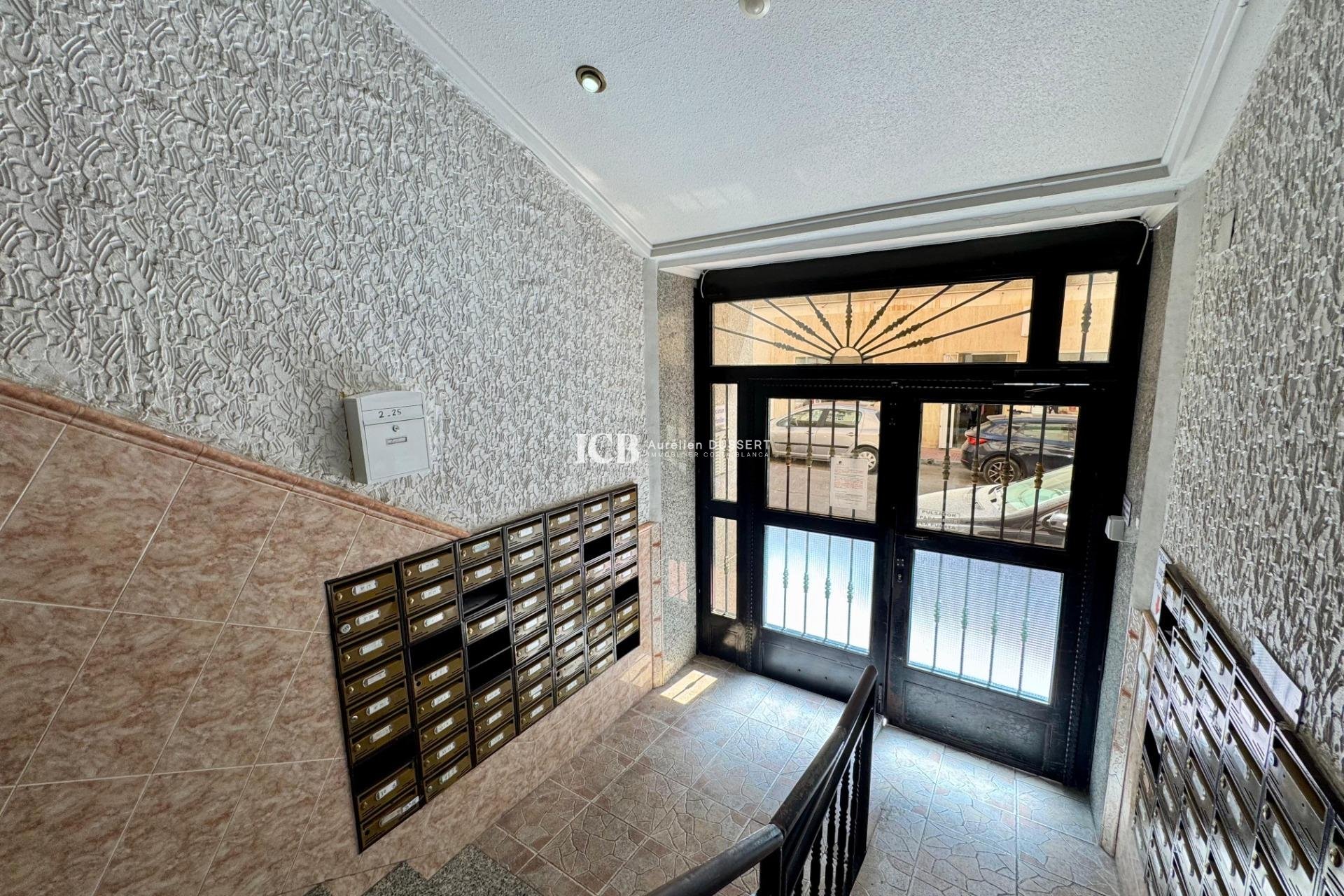 Reventa - Apartamento / piso -
Torrevieja - Centro