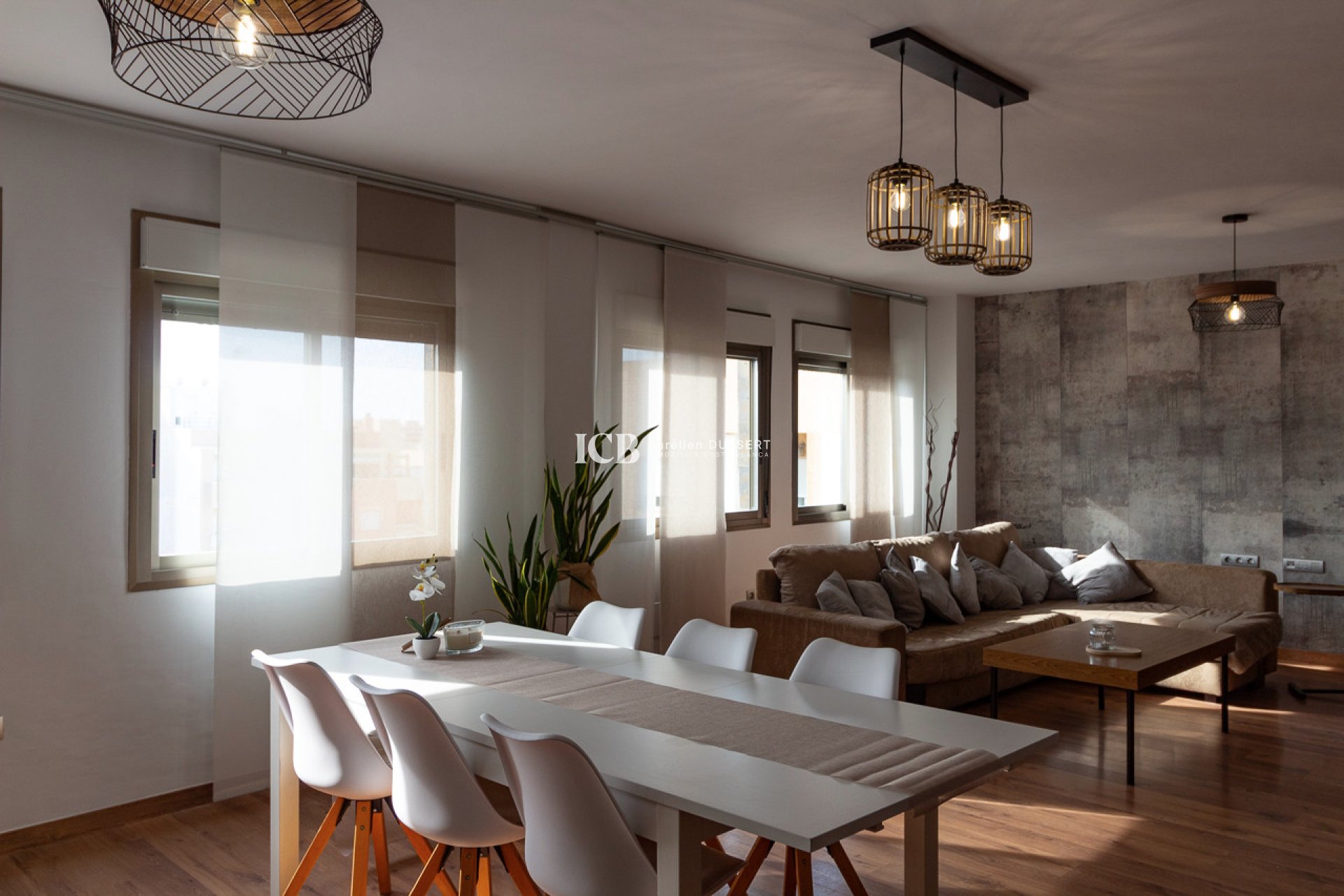 Reventa - Apartamento / piso -
Torrevieja - Centro