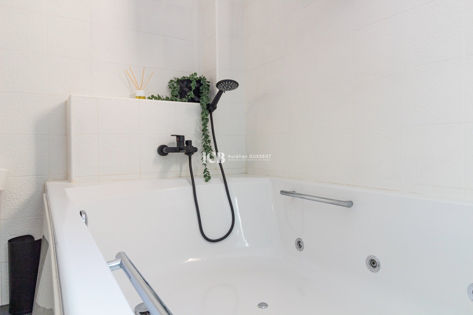 Reventa - Apartamento / piso -
Torrevieja - Centro