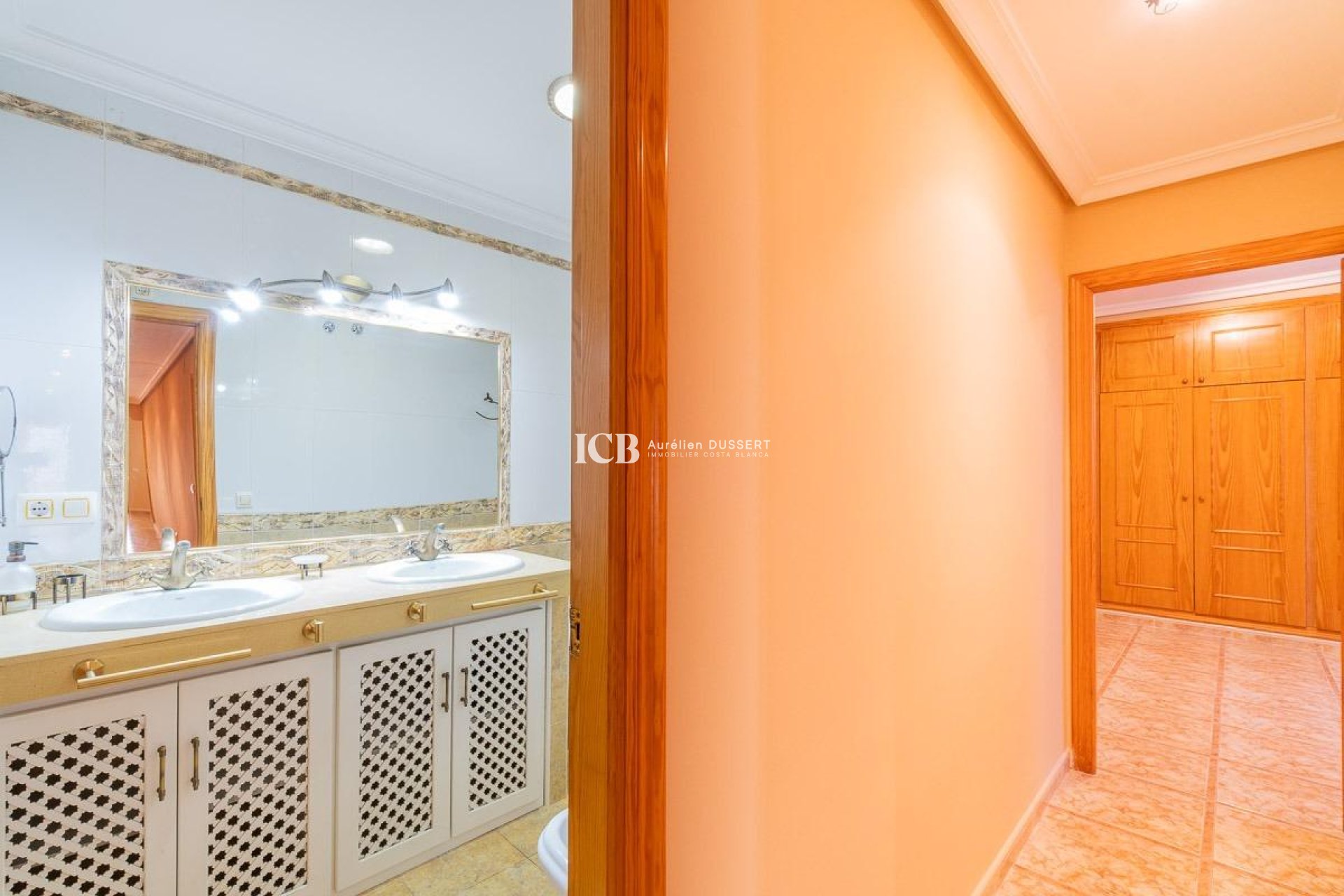 Reventa - Apartamento / piso -
Torrevieja - Centro