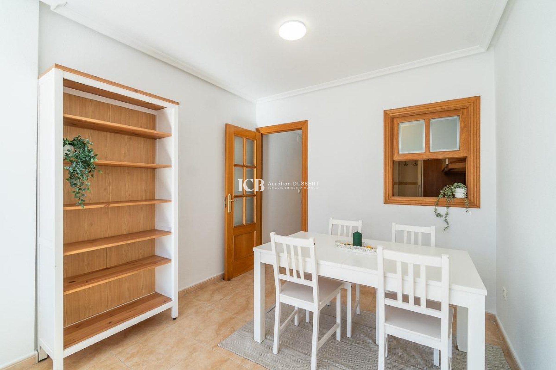 Reventa - Apartamento / piso -
Torrevieja - Centro