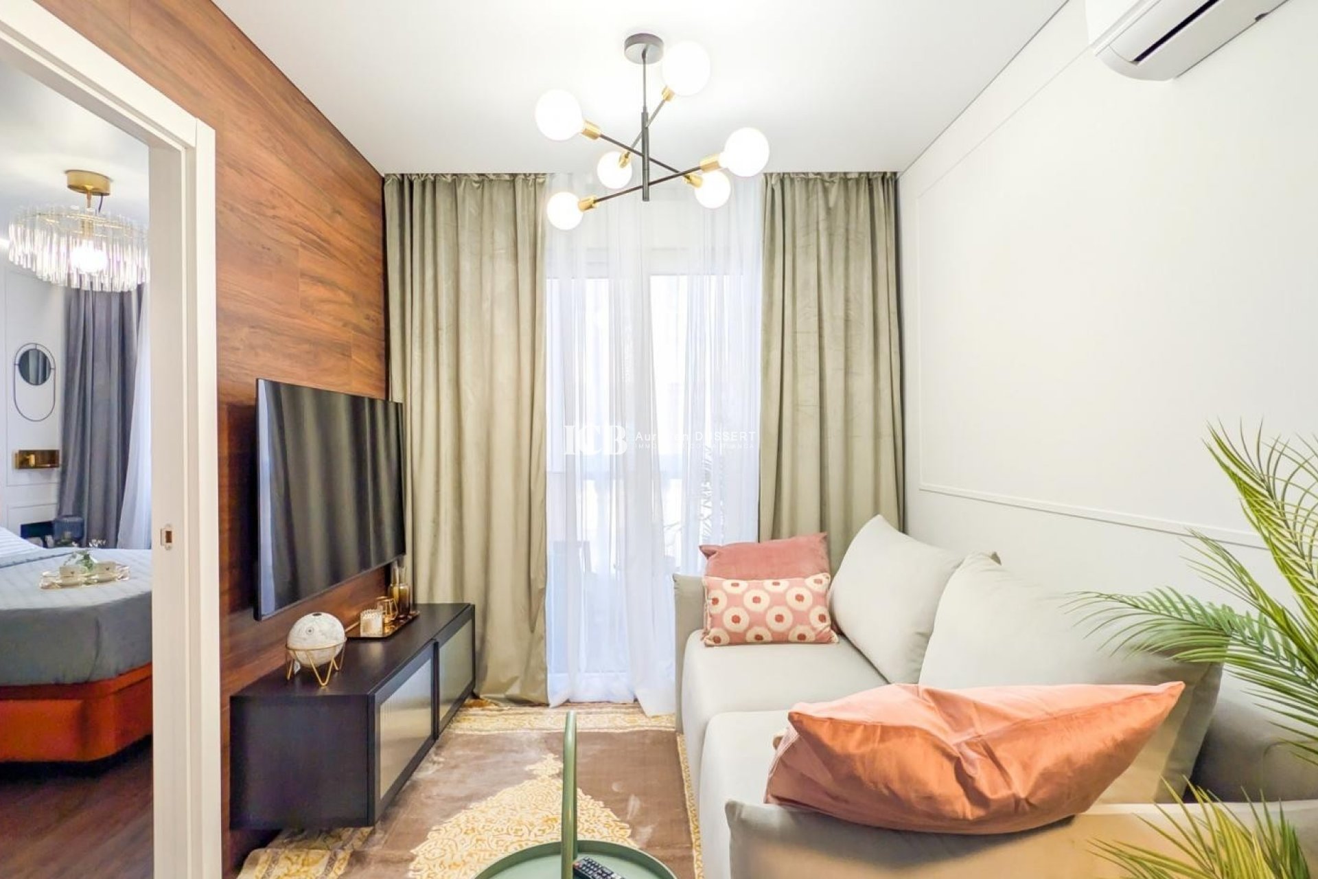 Reventa - Apartamento / piso -
Torrevieja - Centro