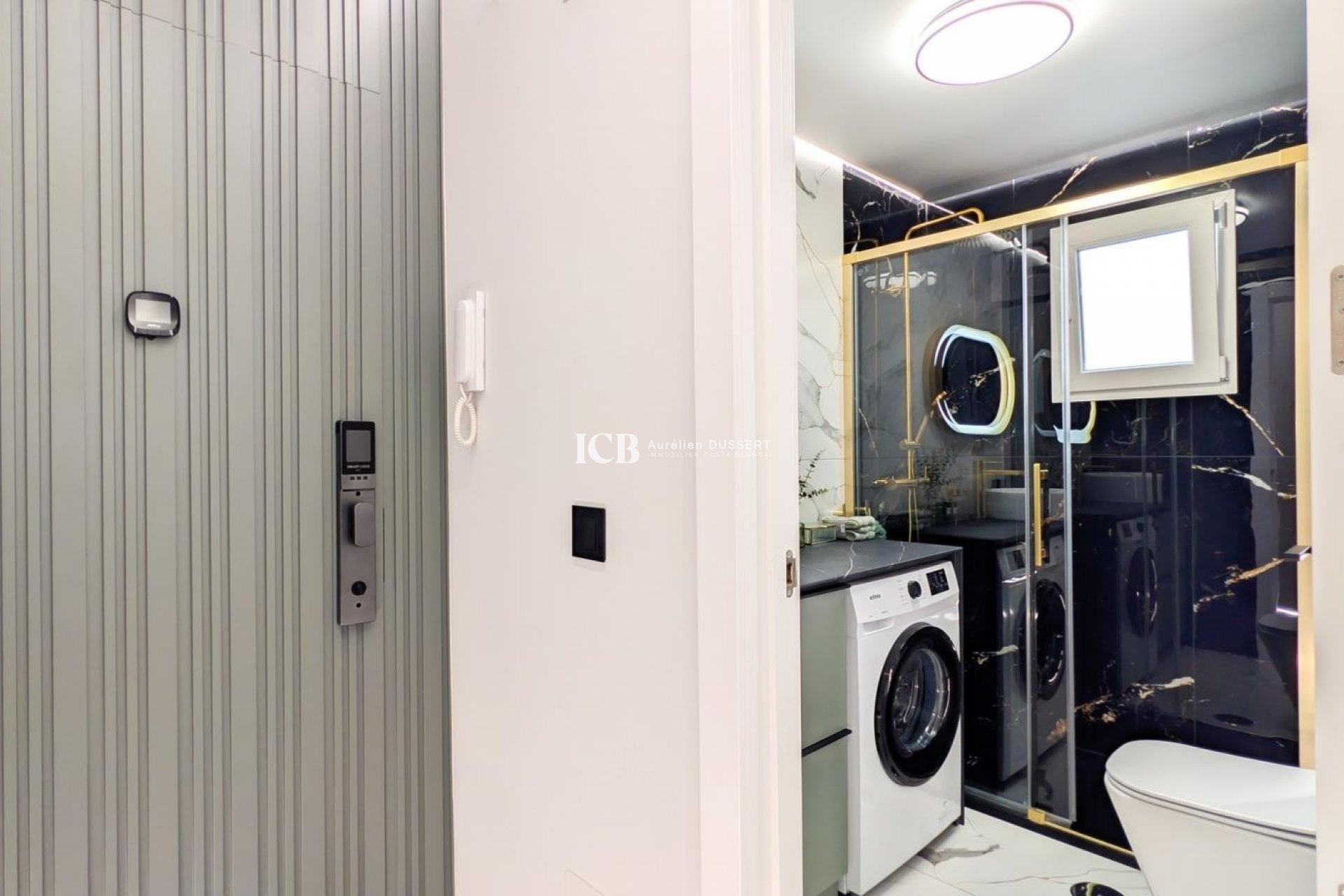 Reventa - Apartamento / piso -
Torrevieja - Centro