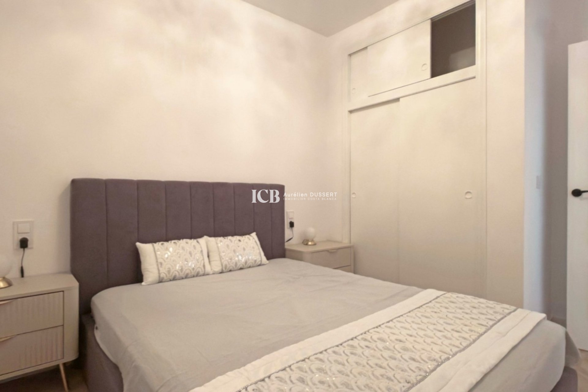 Reventa - Apartamento / piso -
Torrevieja - Centro