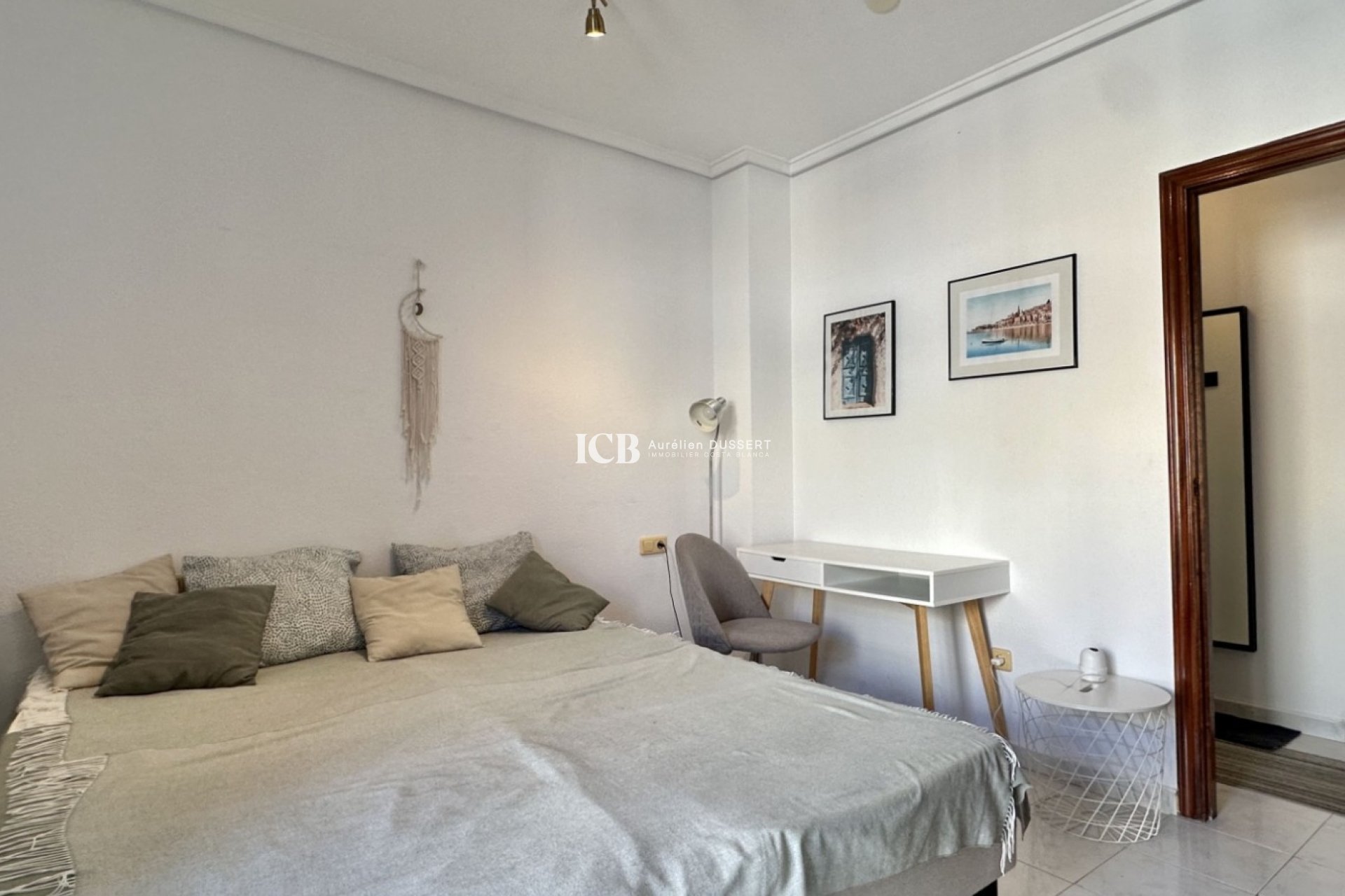 Reventa - Apartamento / piso -
Torrevieja - Centro