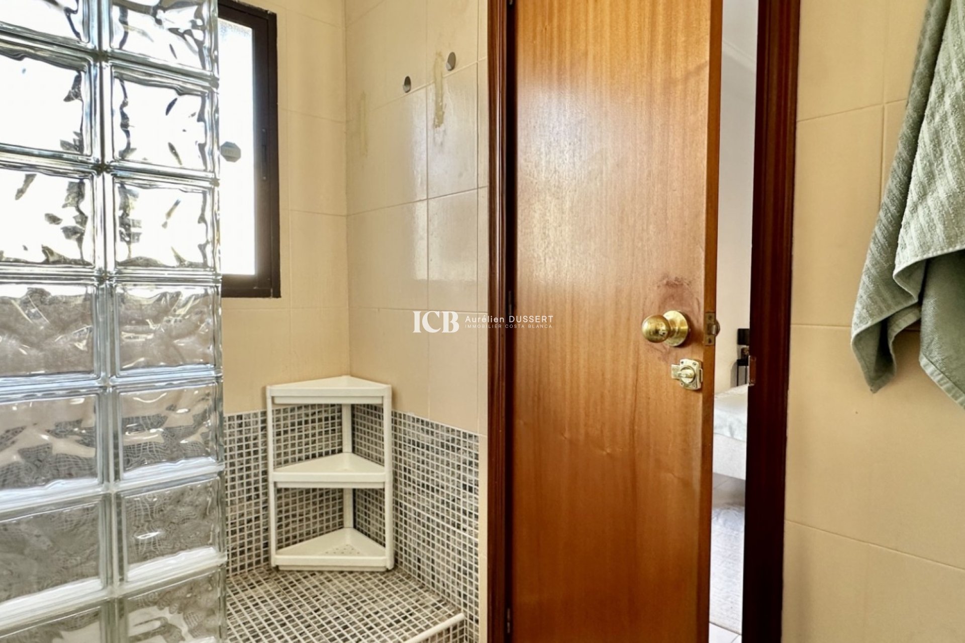 Reventa - Apartamento / piso -
Torrevieja - Centro