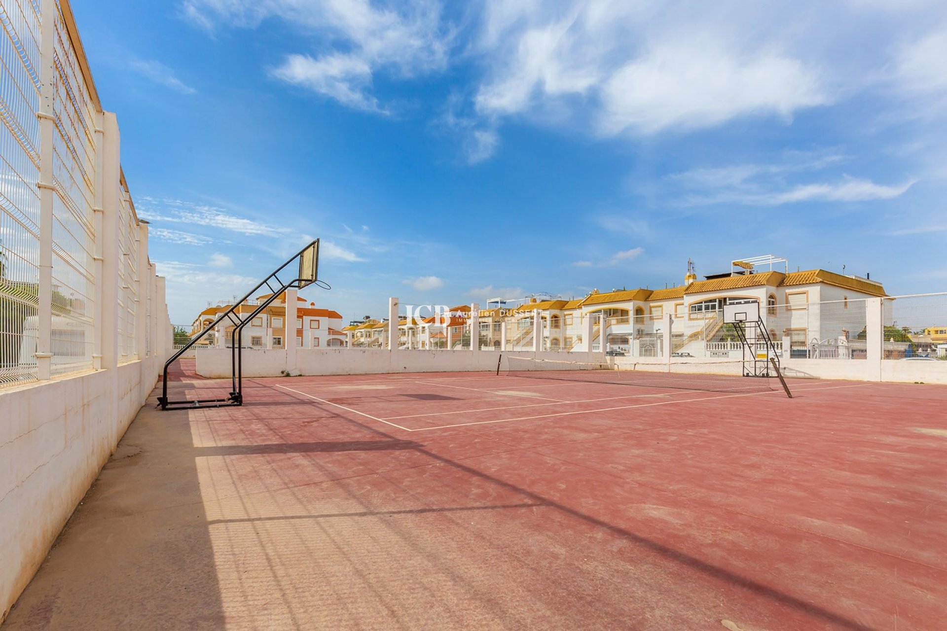 Reventa - Apartamento / piso -
Torrevieja - La Siesta - El Salado -  Torreta